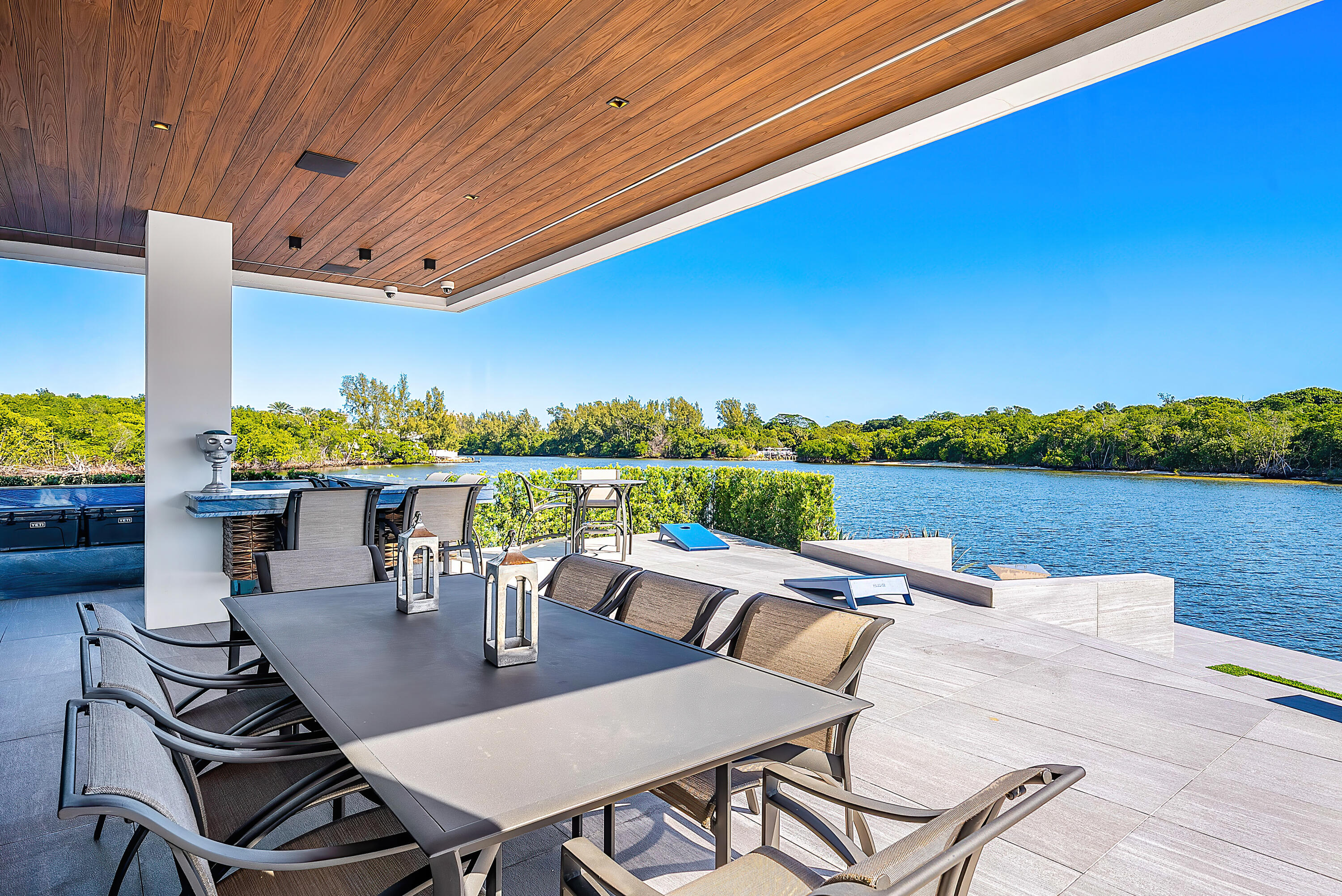 2934 NE 8th #A, Boca Raton FL 33431