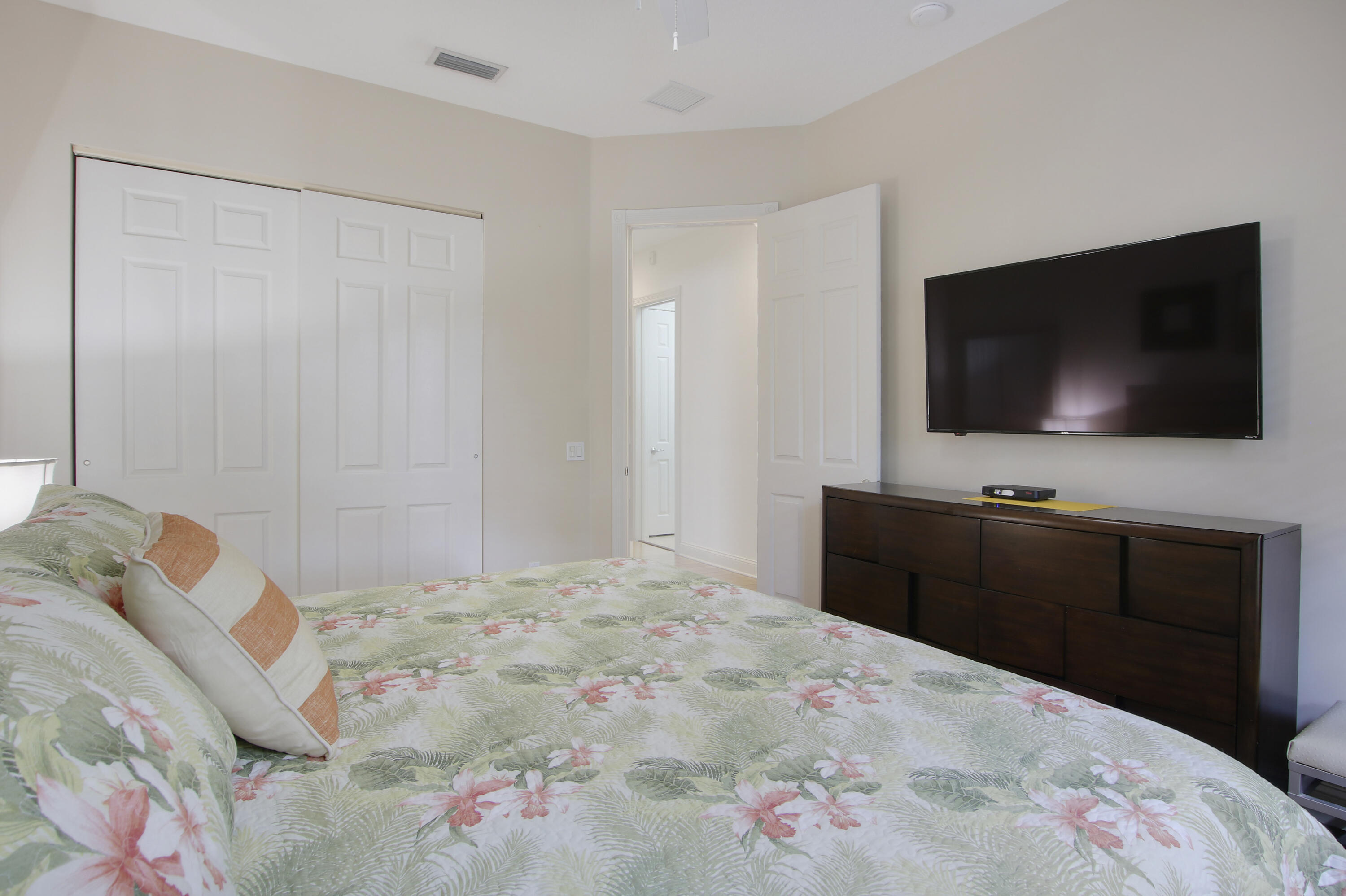136 Florence, Jupiter FL 33458