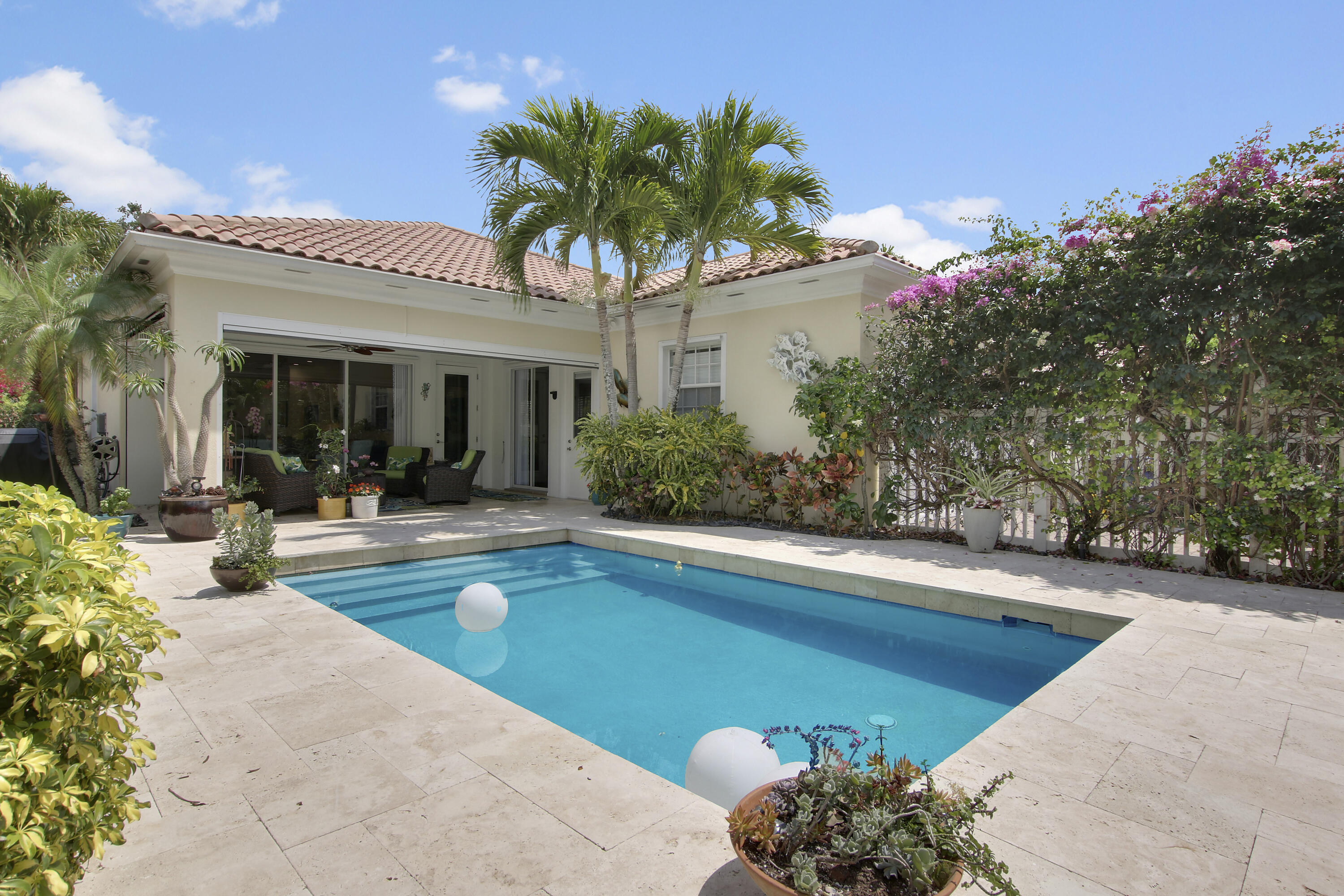 136 Florence, Jupiter FL 33458