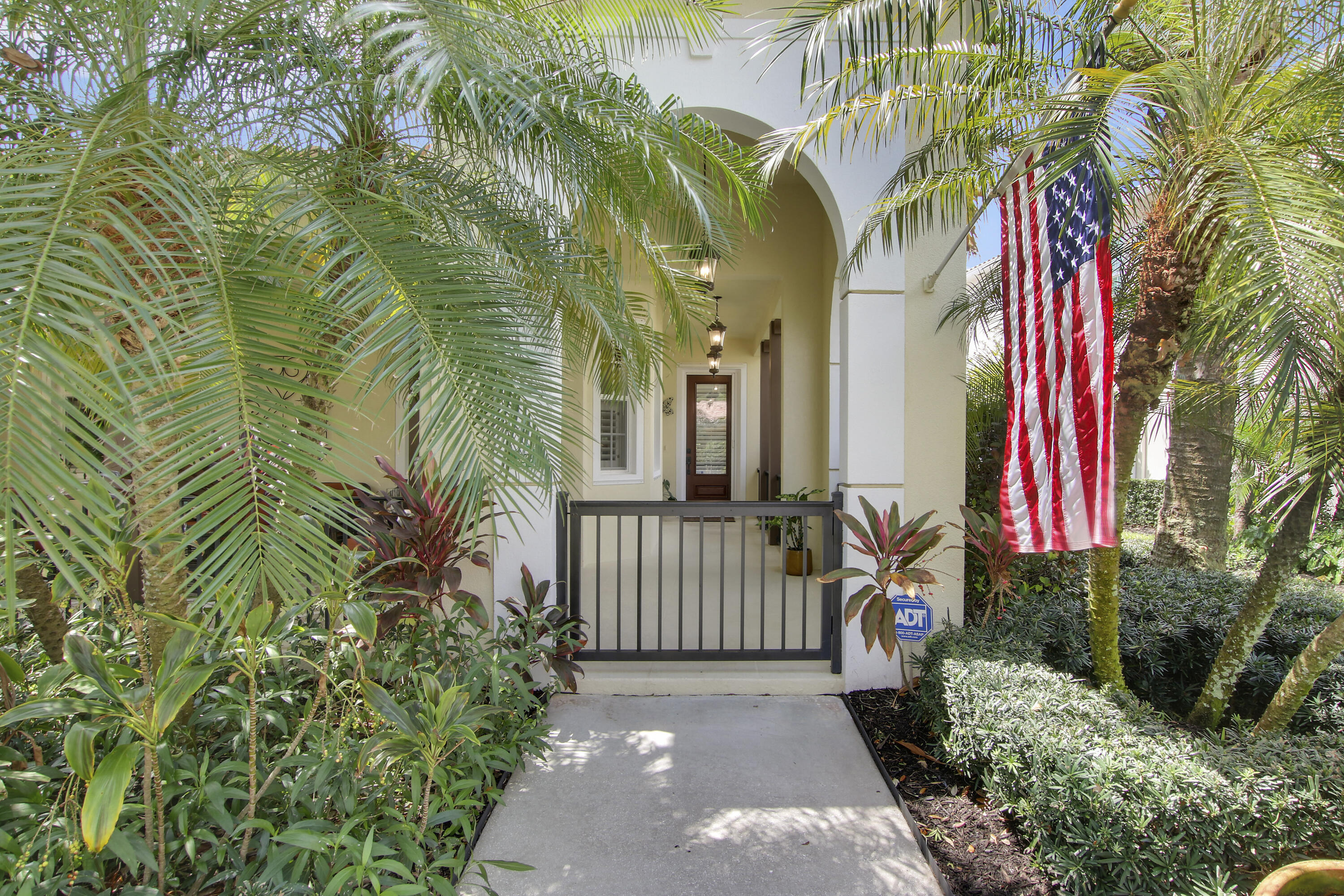 136 Florence, Jupiter FL 33458