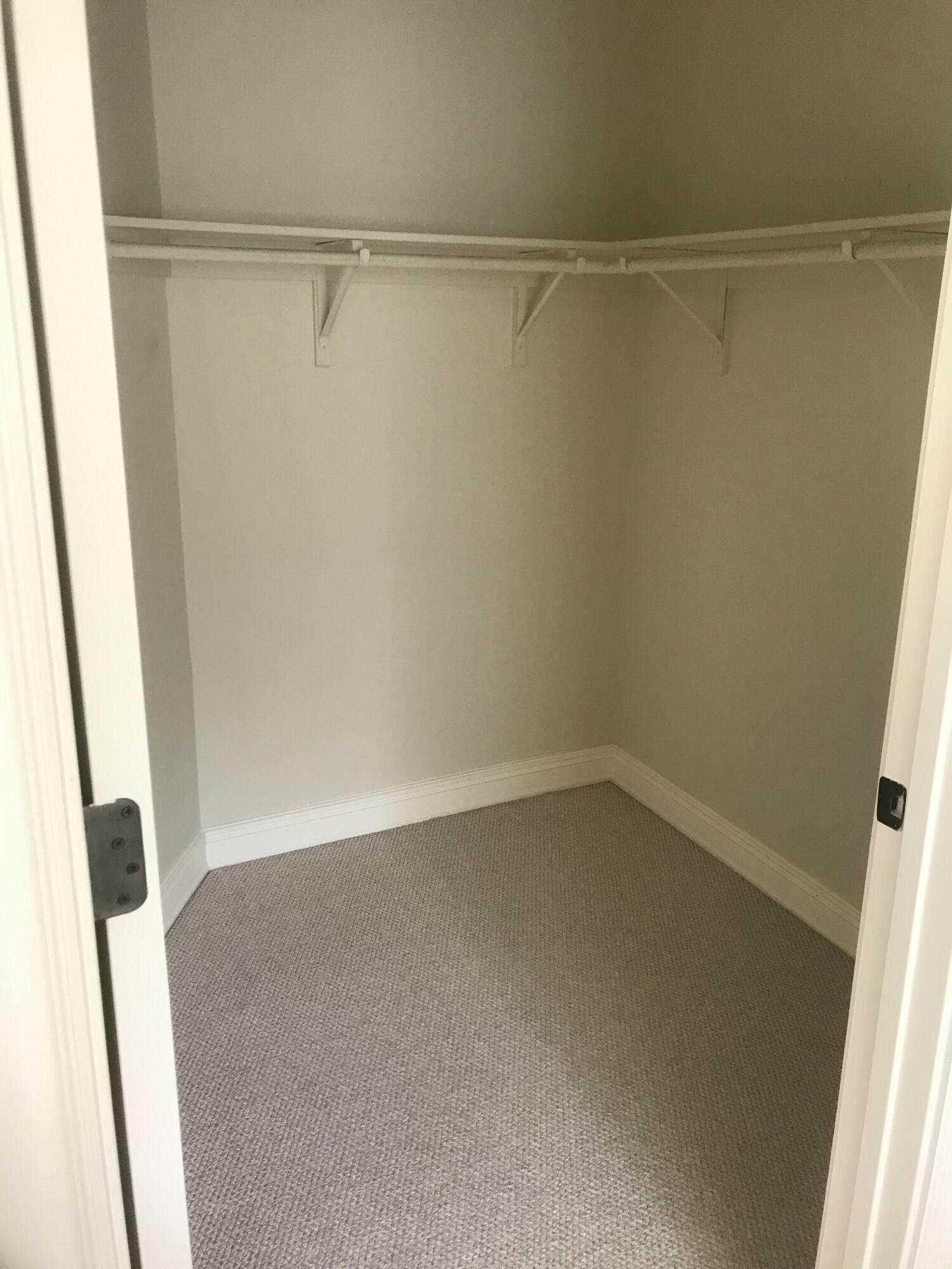 16102 Emerald Estates #212, Weston FL 33331