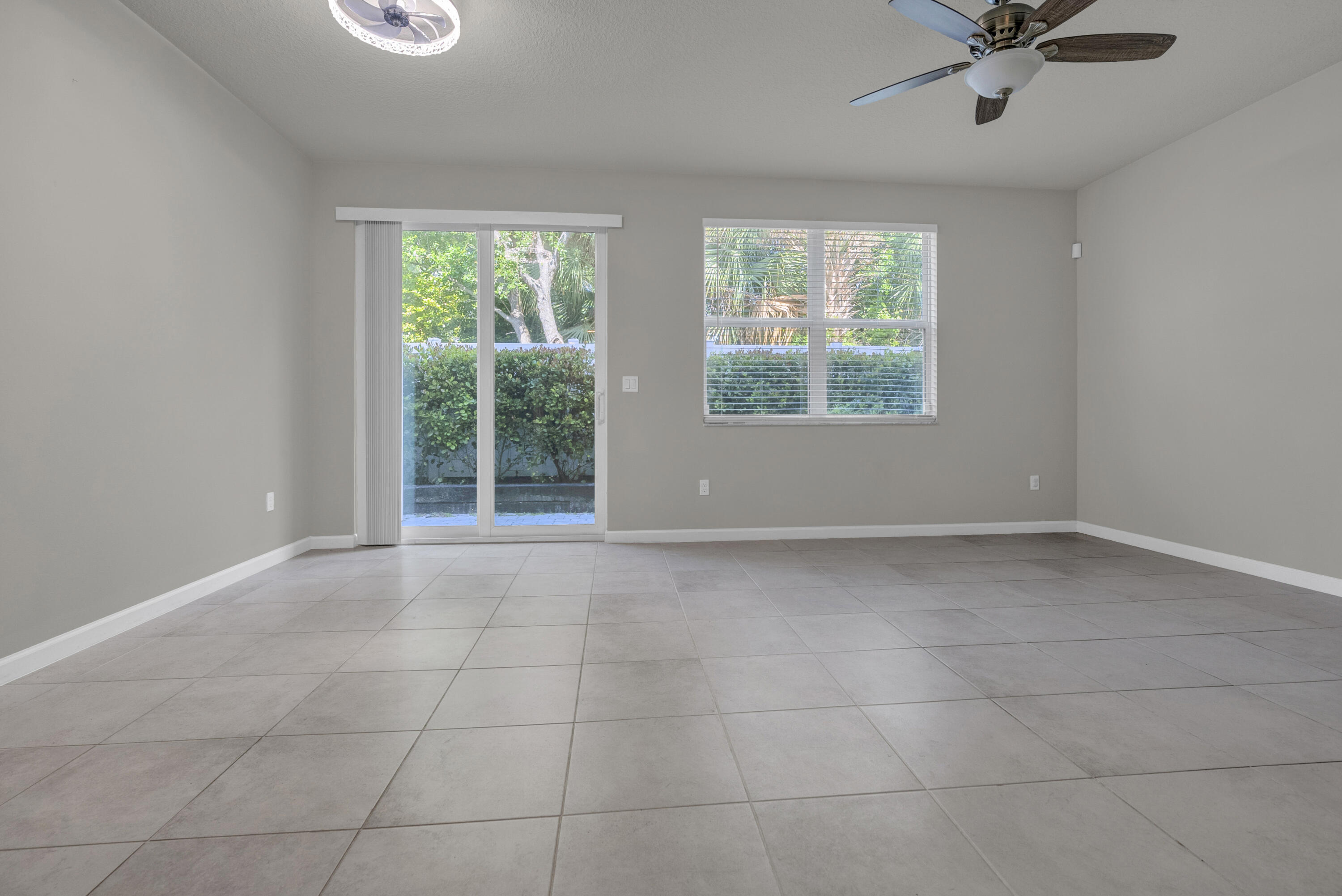5659 Enclave, Riviera Beach FL 33407