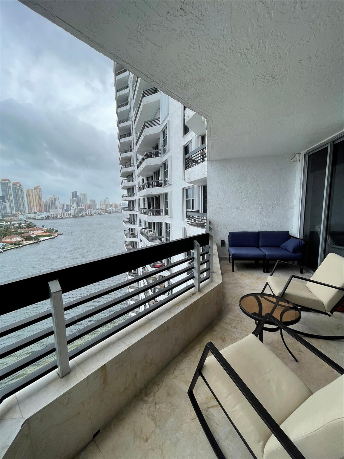 19101 NE 36th #1709, Aventura FL 33180