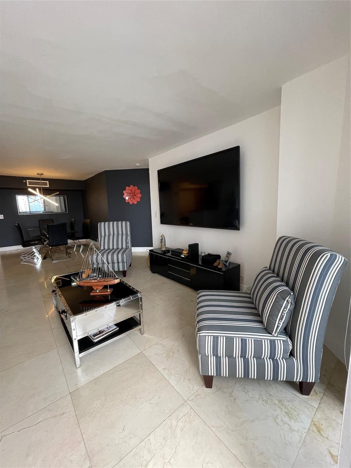 19101 NE 36th #1709, Aventura FL 33180