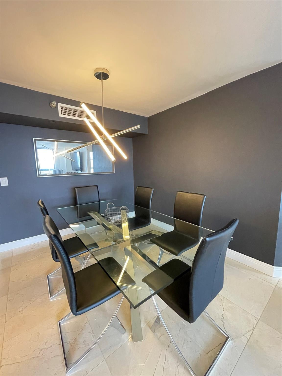 19101 NE 36th #1709, Aventura FL 33180