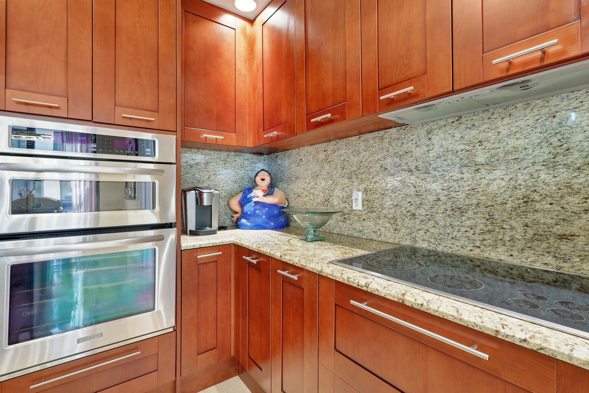 701 S Olive #1909, West Palm Beach FL 33401