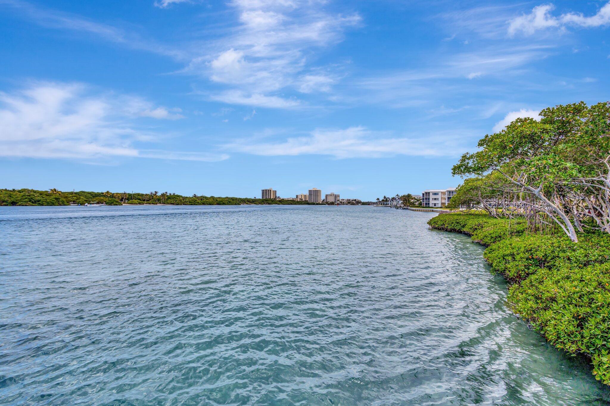 200 Waterway #109, Tequesta FL 33469
