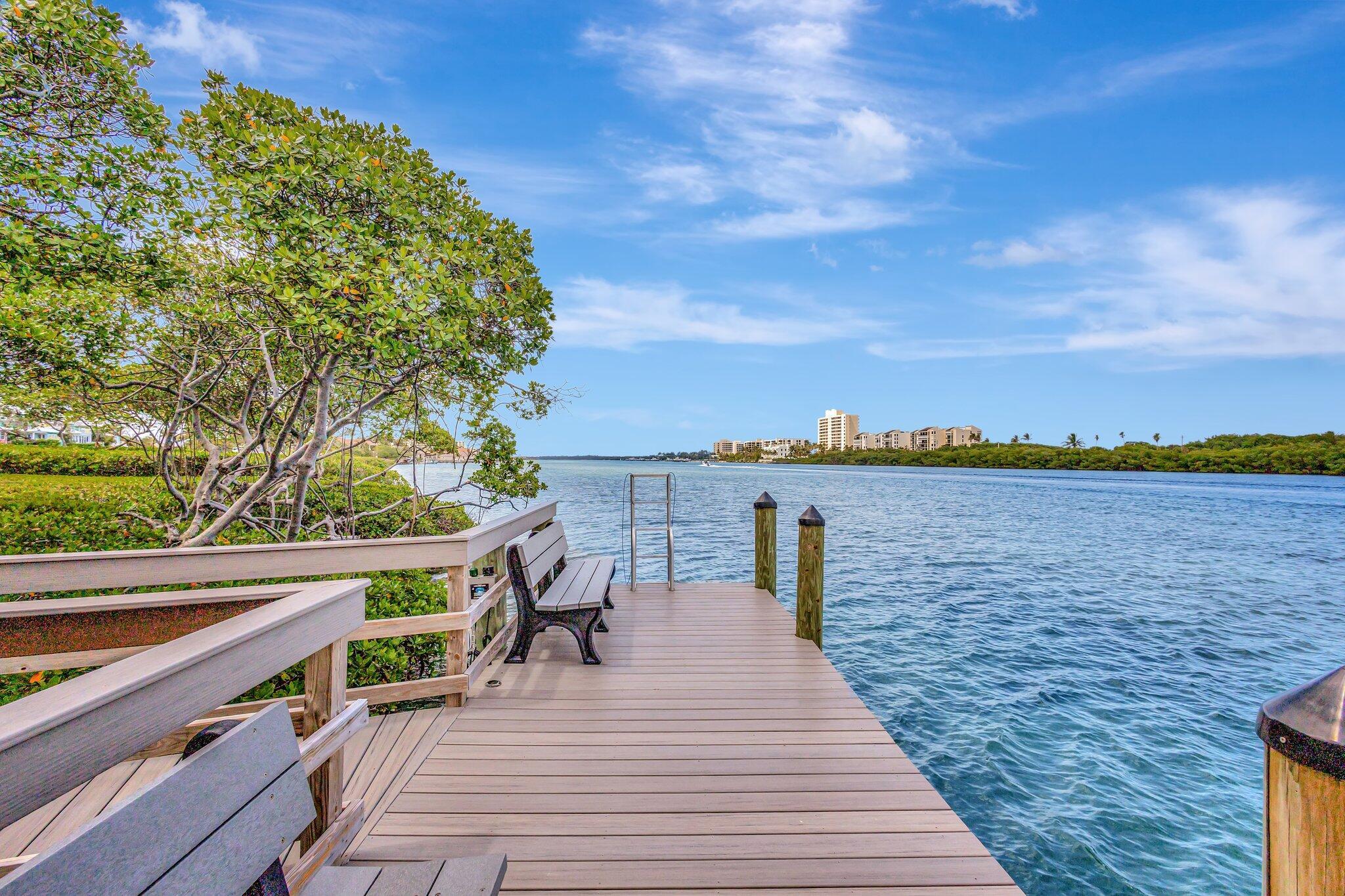 200 Waterway #109, Tequesta FL 33469