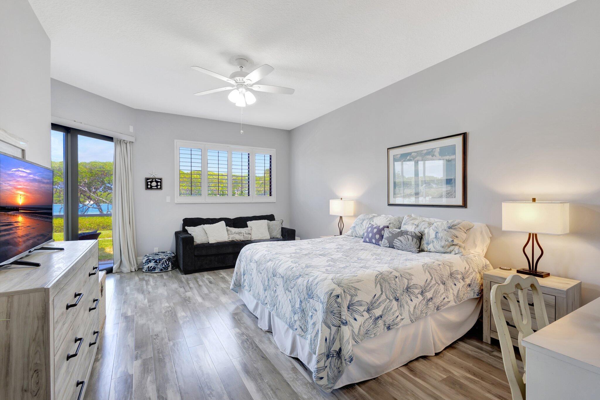 200 Waterway #109, Tequesta FL 33469