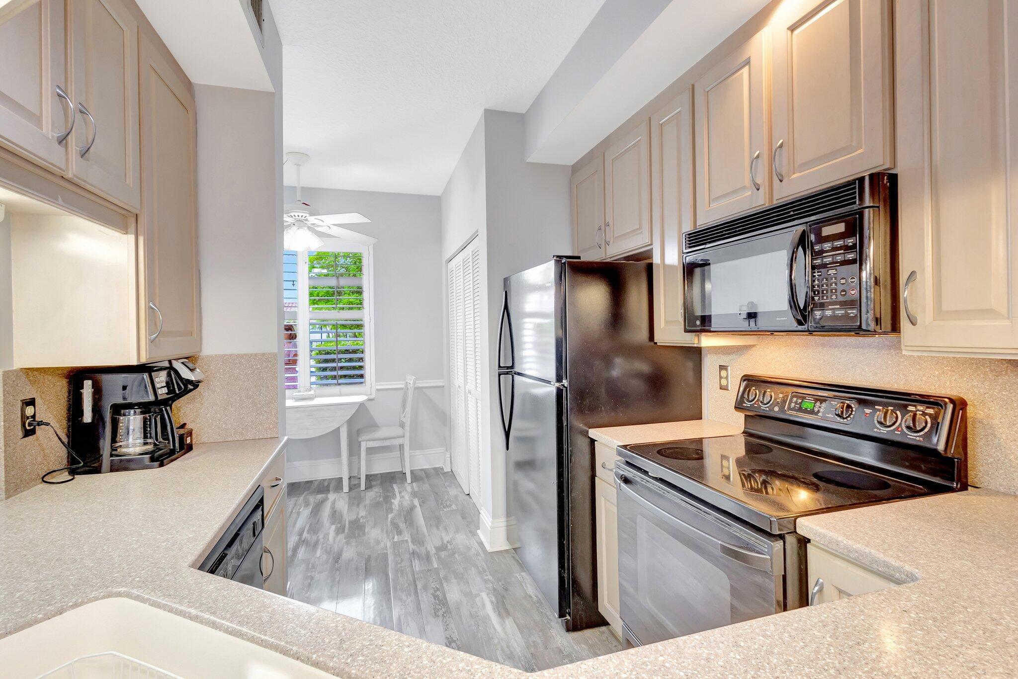 200 Waterway #109, Tequesta FL 33469