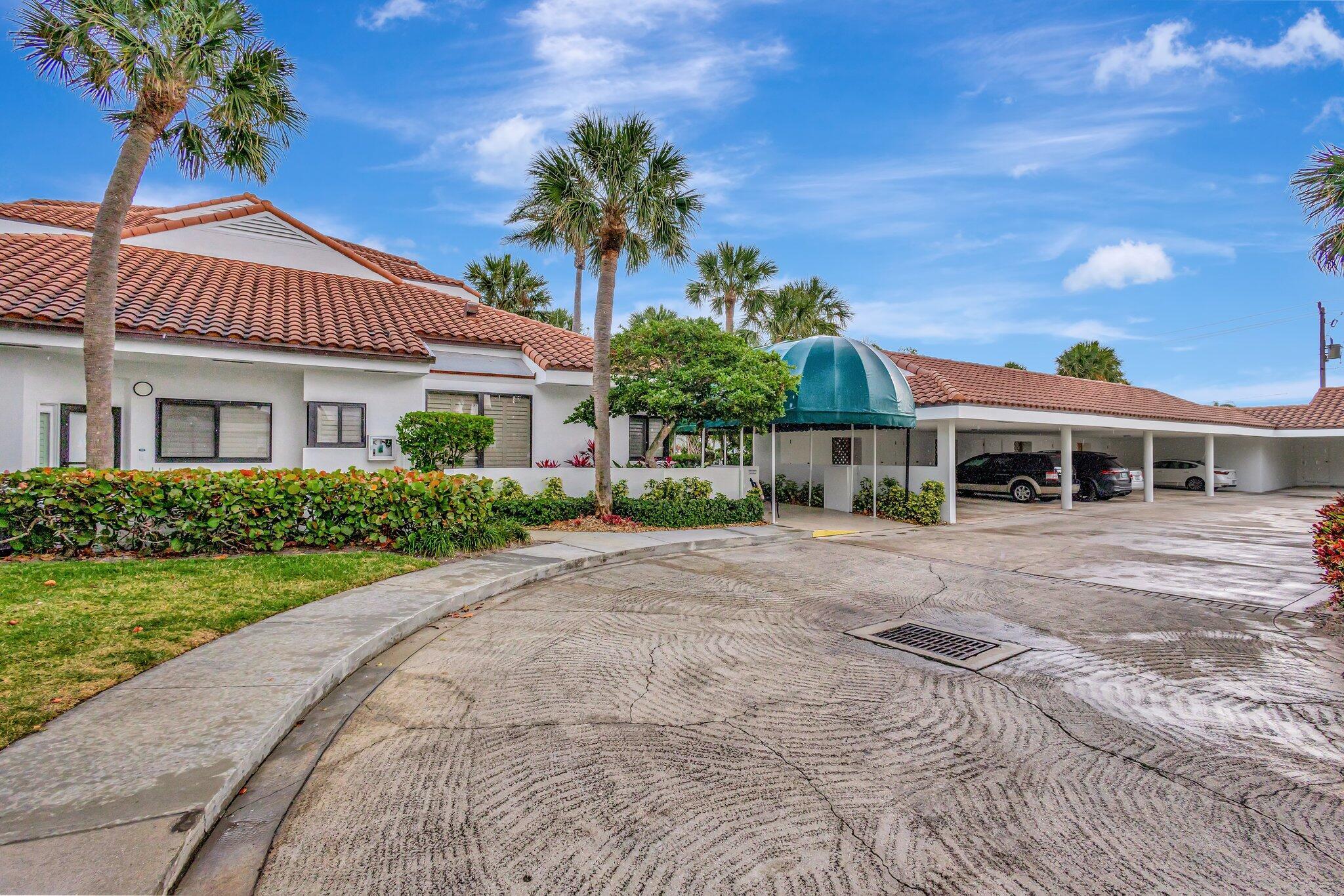 200 Waterway #109, Tequesta FL 33469