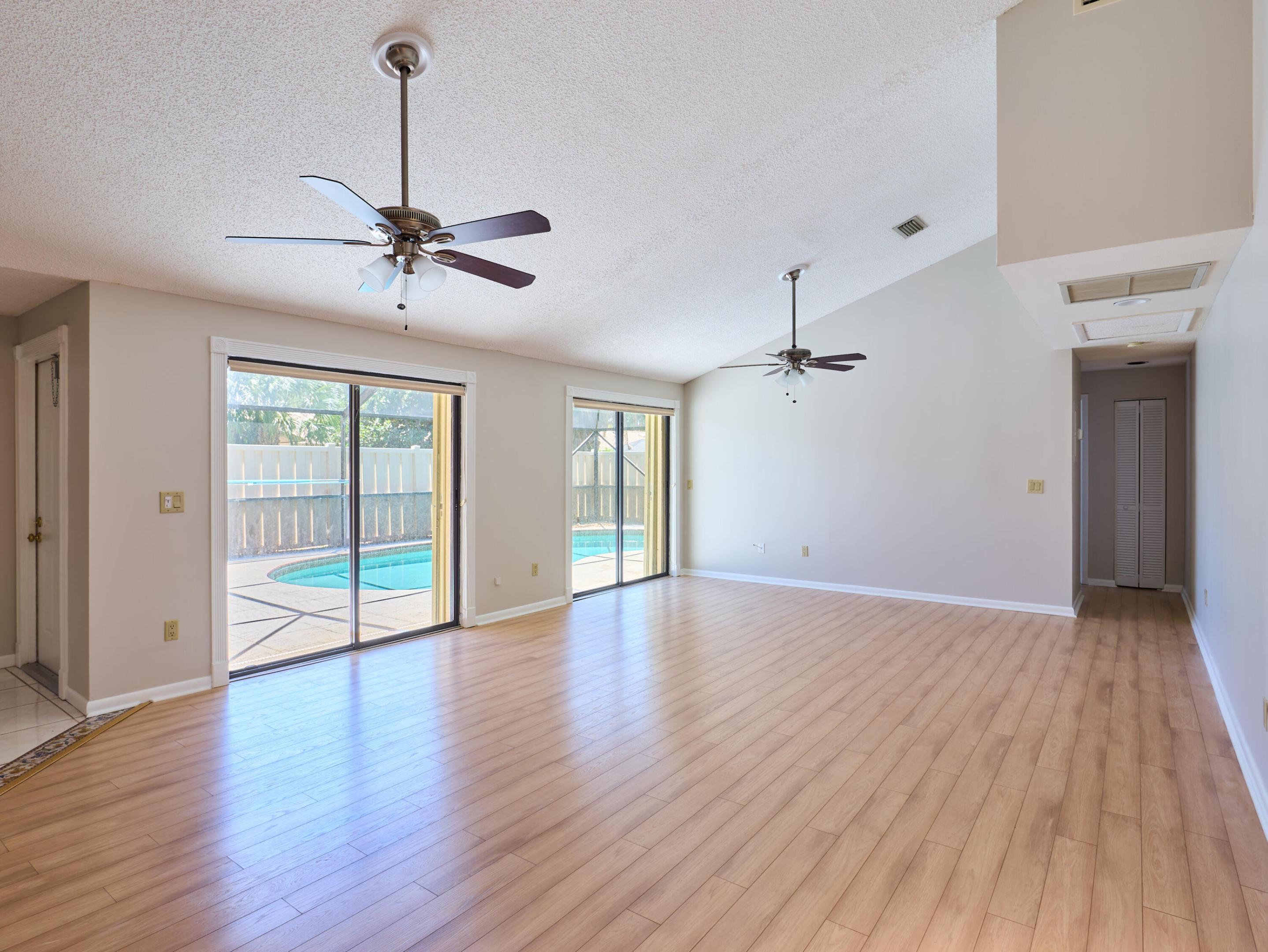 5532 Golden Eagle, Palm Beach Gardens FL 33418
