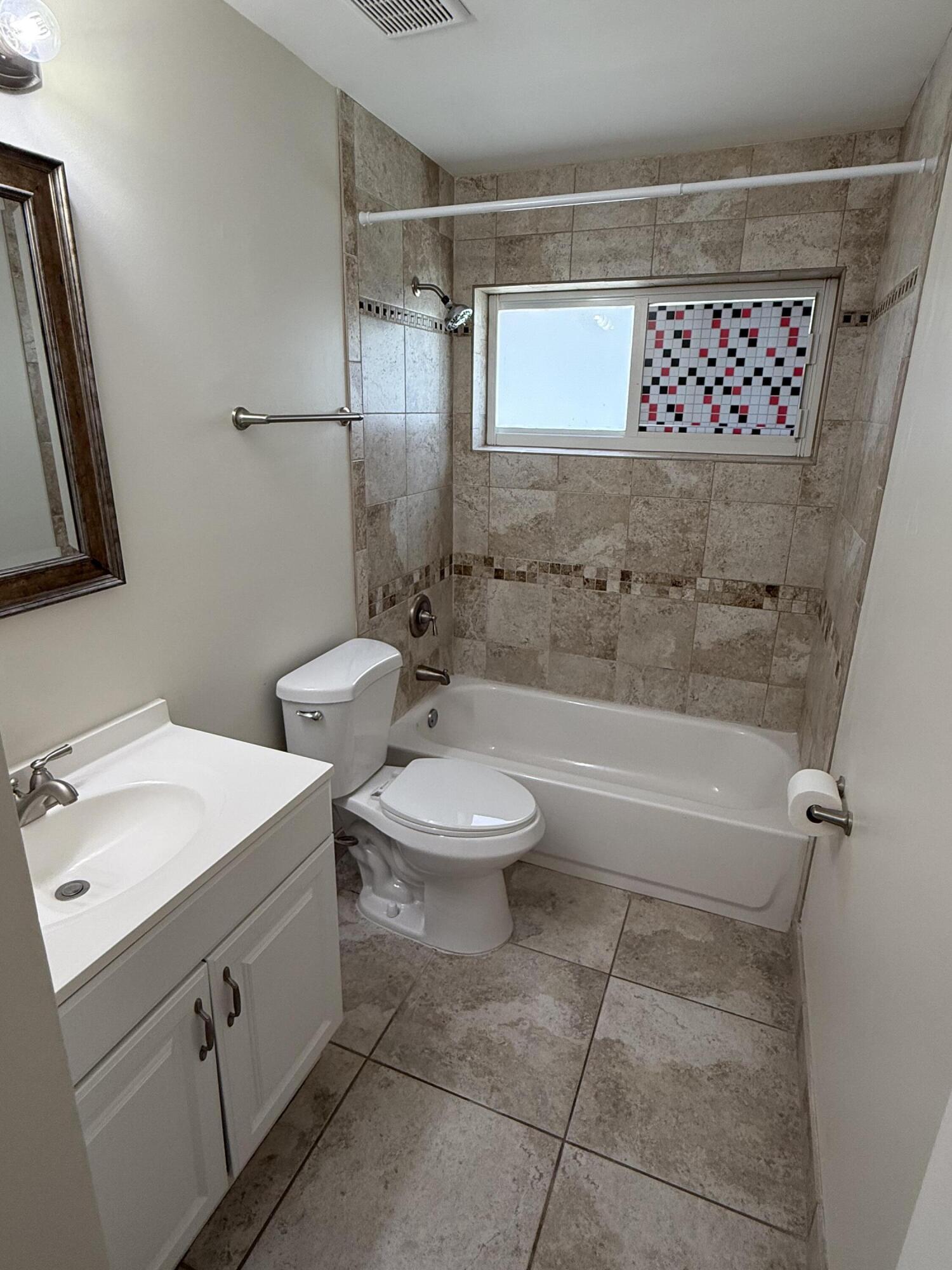 7302 NW 57th, Tamarac FL 33321