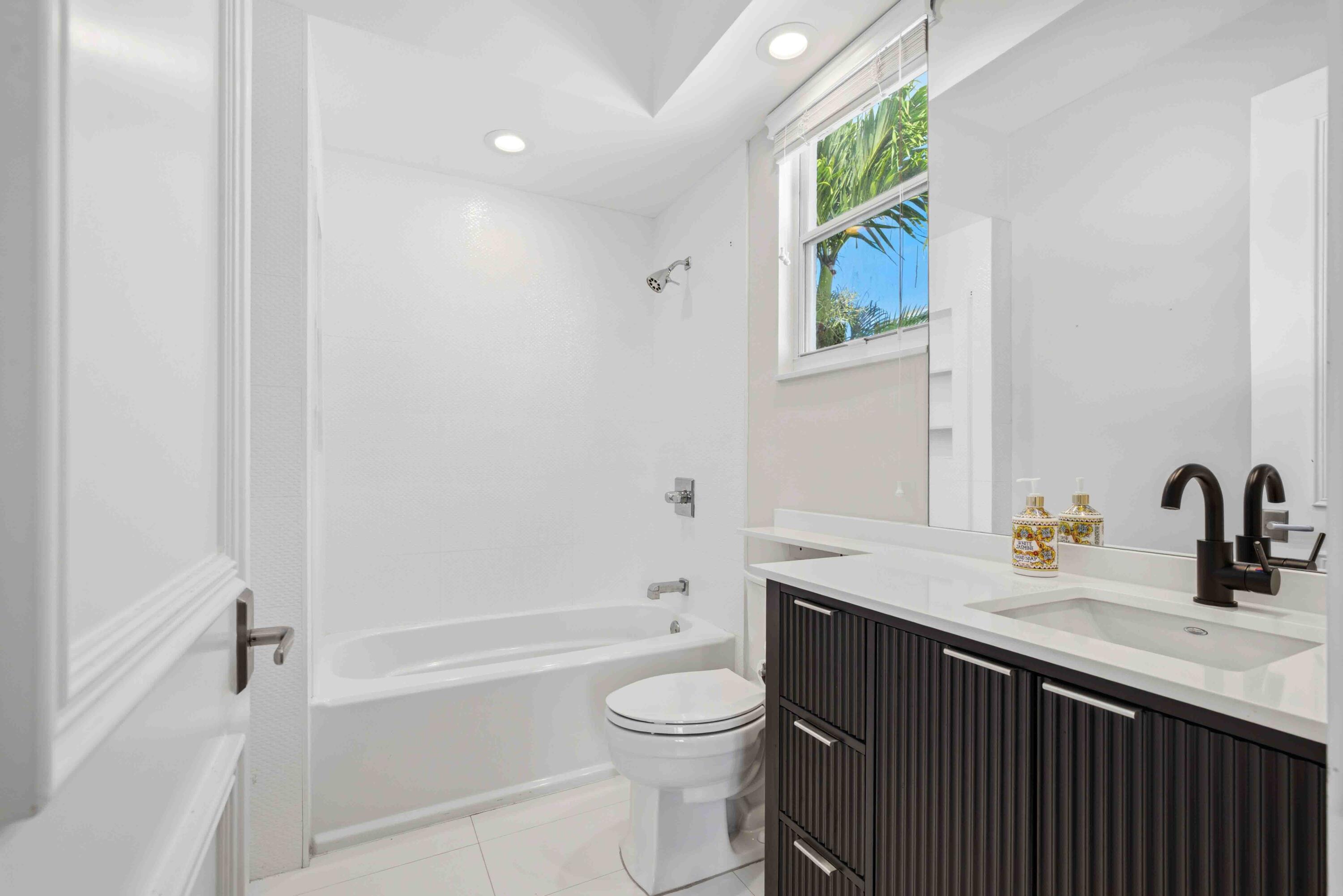 4169 Briarcliff, Boca Raton FL 33496