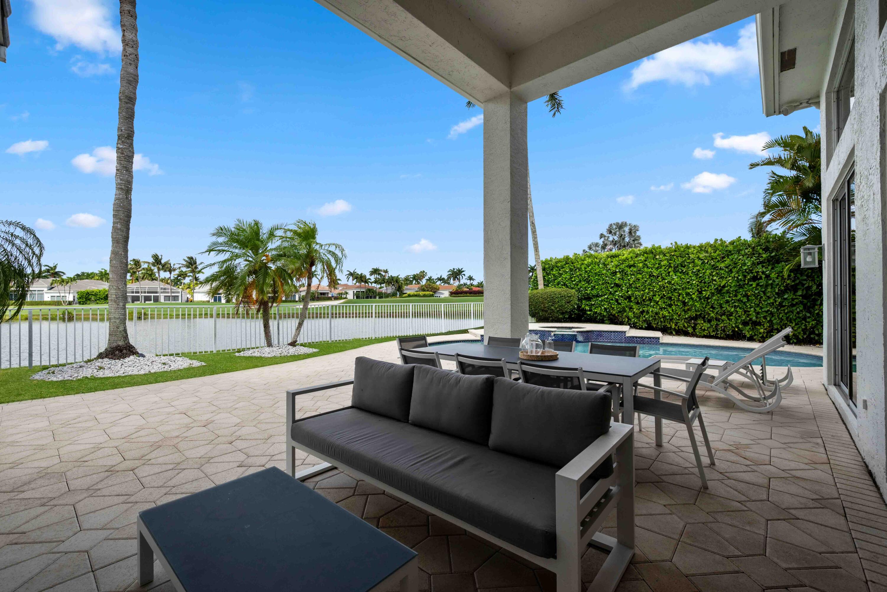 4169 Briarcliff, Boca Raton FL 33496