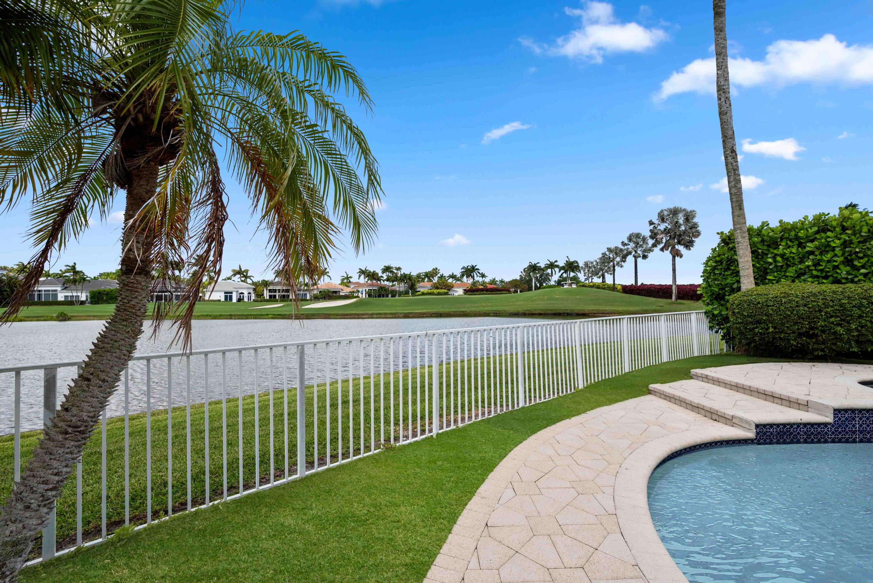 4169 Briarcliff, Boca Raton FL 33496