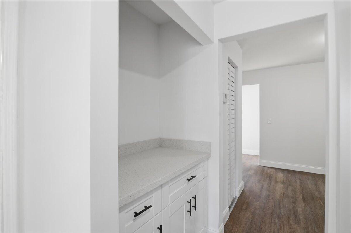 270 SW 10th, South Bay FL 33493