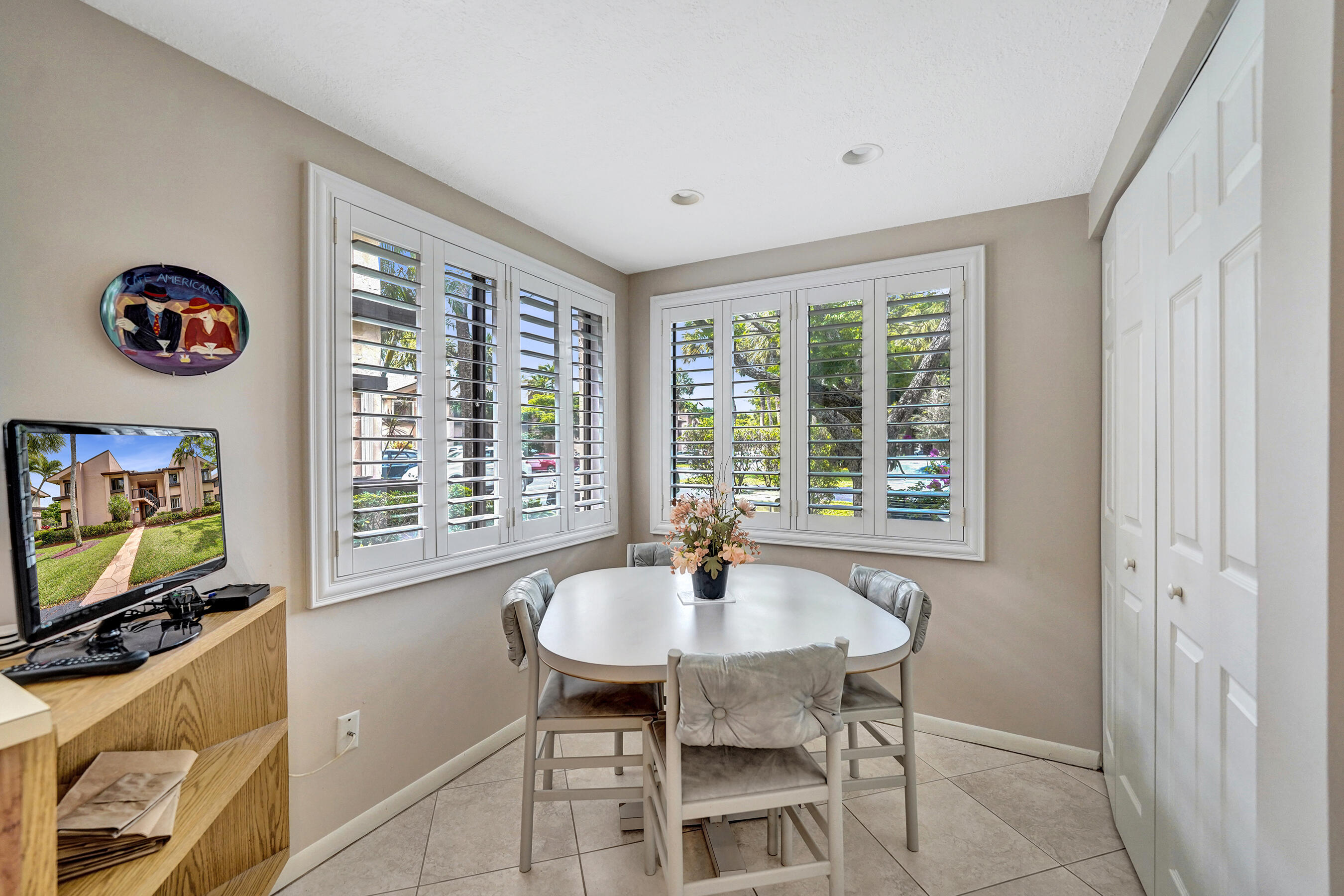 2160 SW 93 #1002, Davie FL 33324