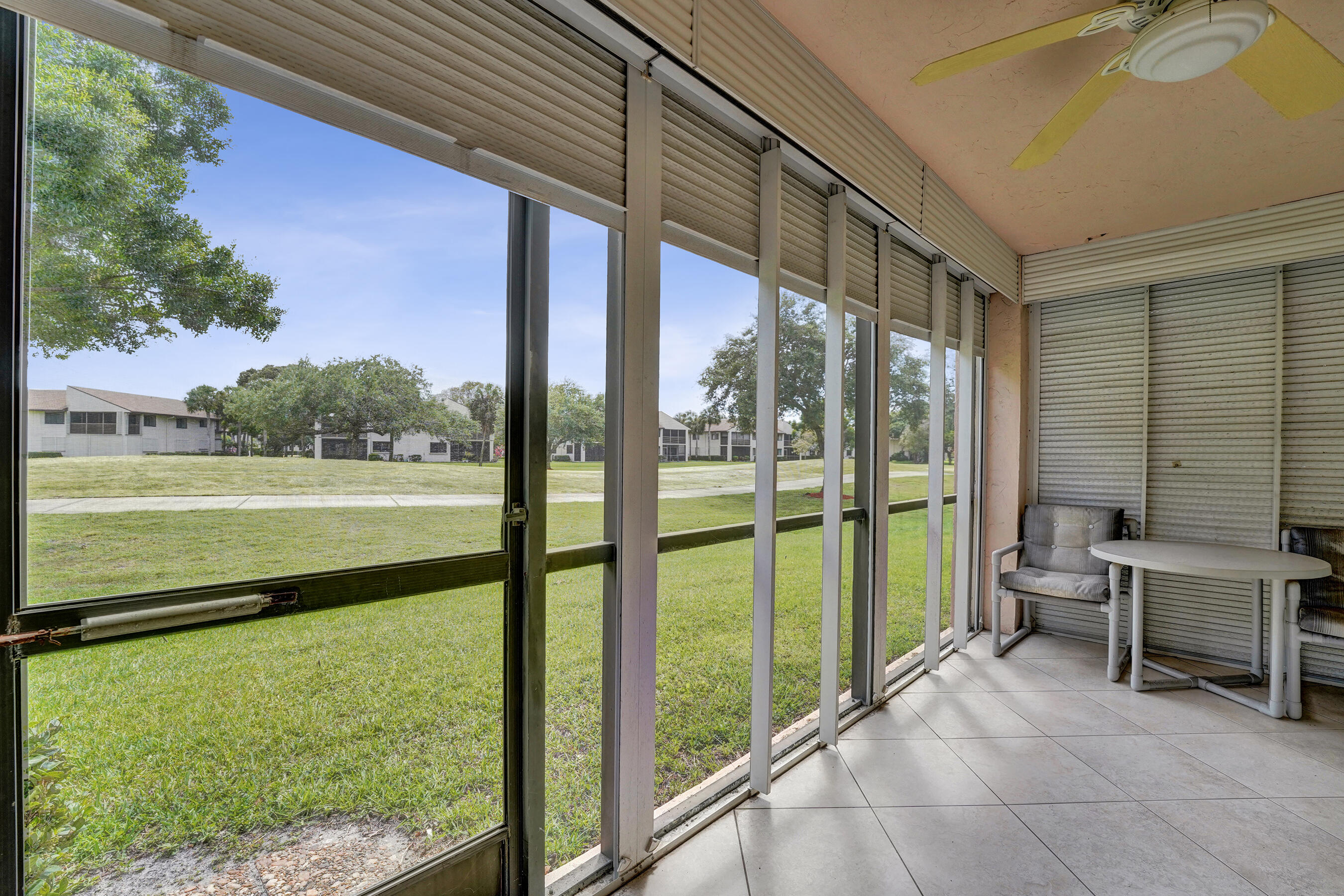 2160 SW 93 #1002, Davie FL 33324