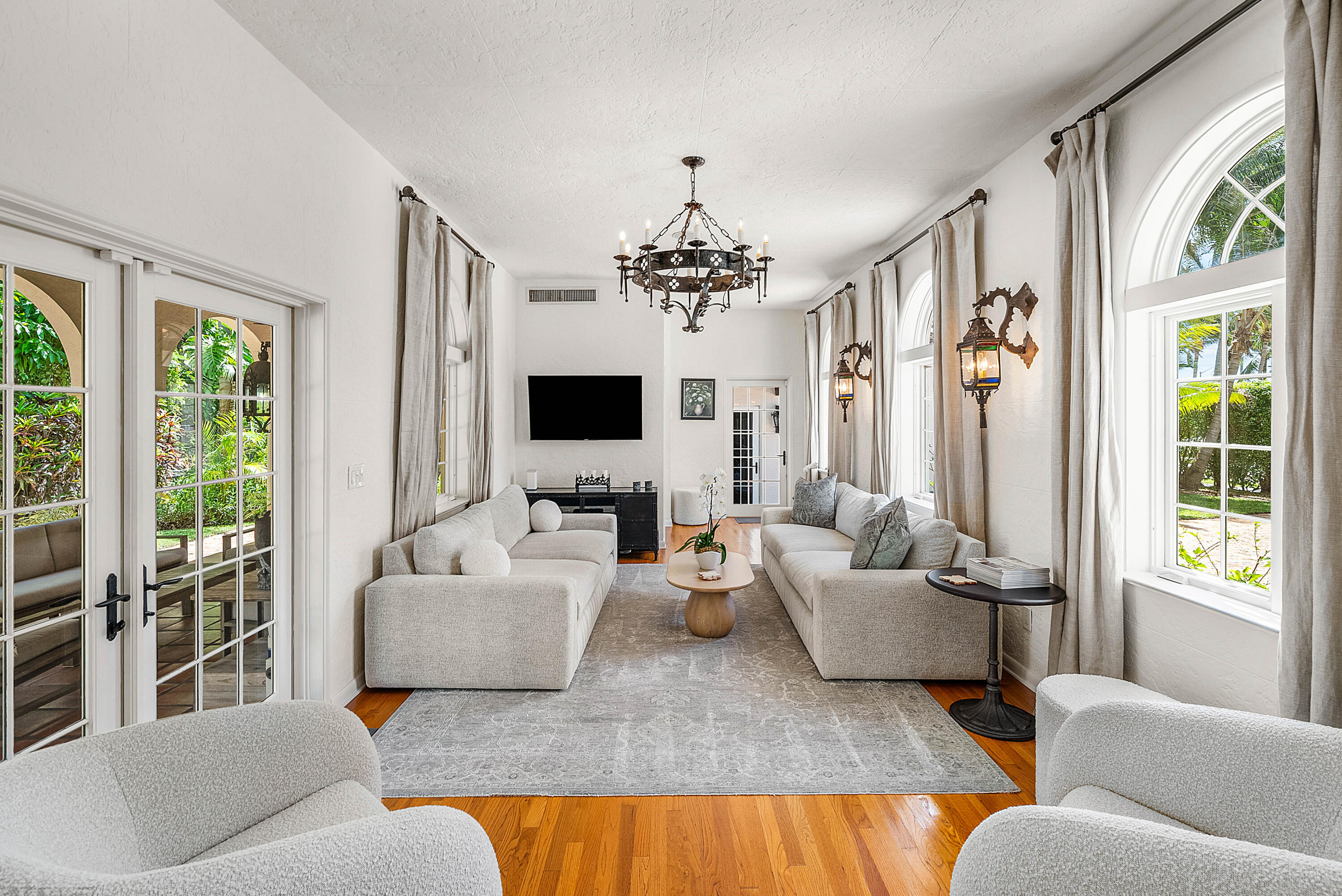255 Cordova, West Palm Beach FL 33401