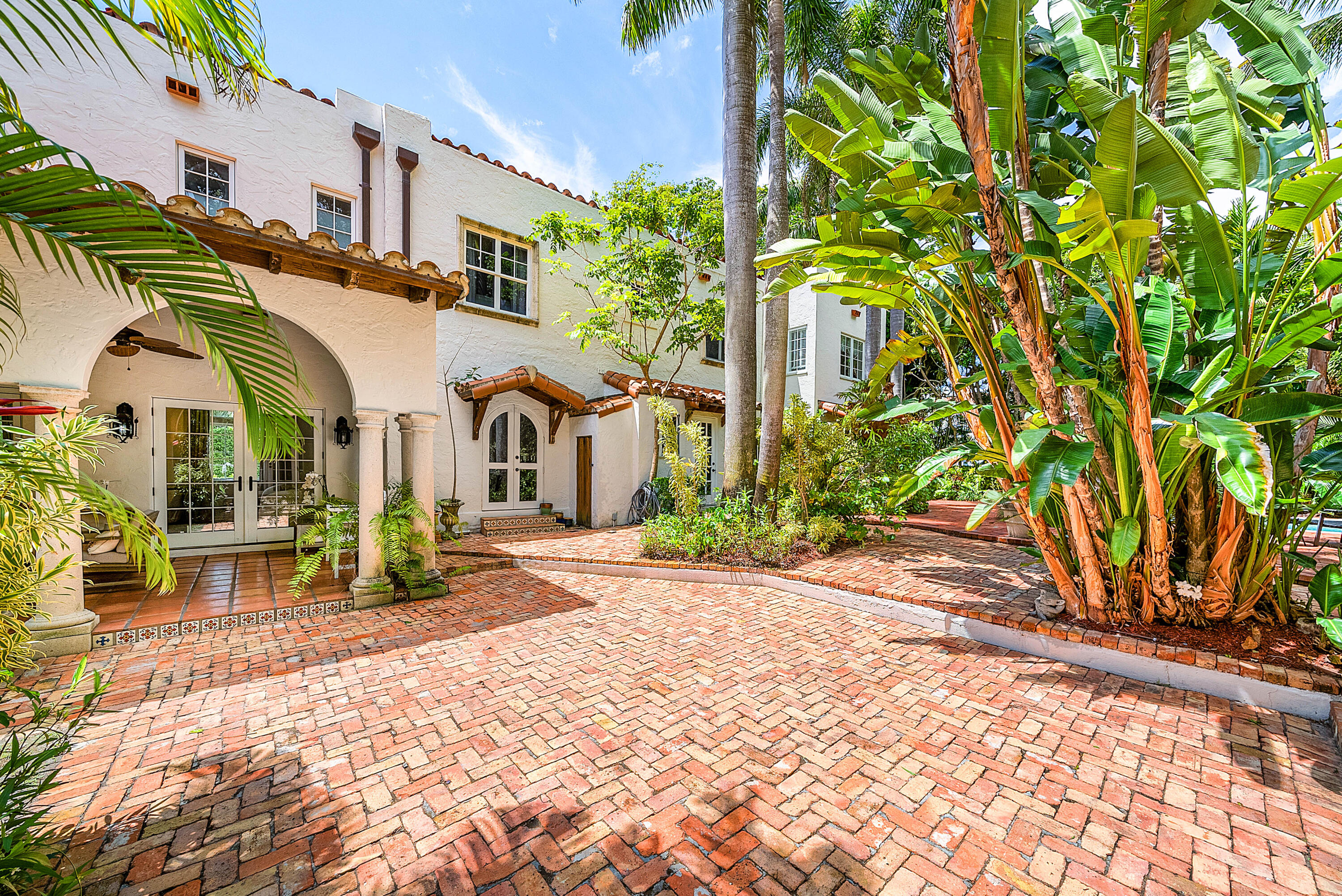 255 Cordova, West Palm Beach FL 33401