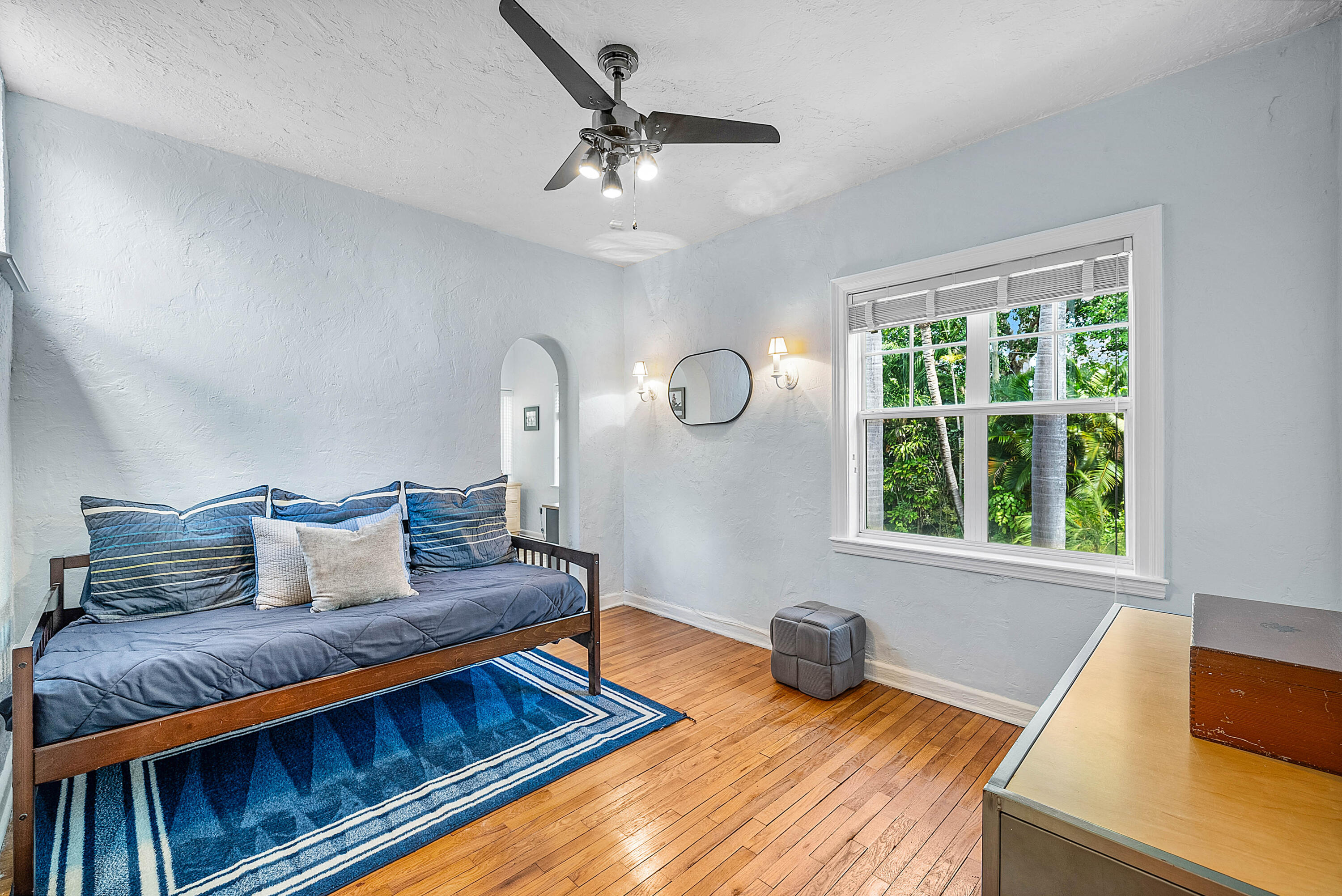 255 Cordova, West Palm Beach FL 33401