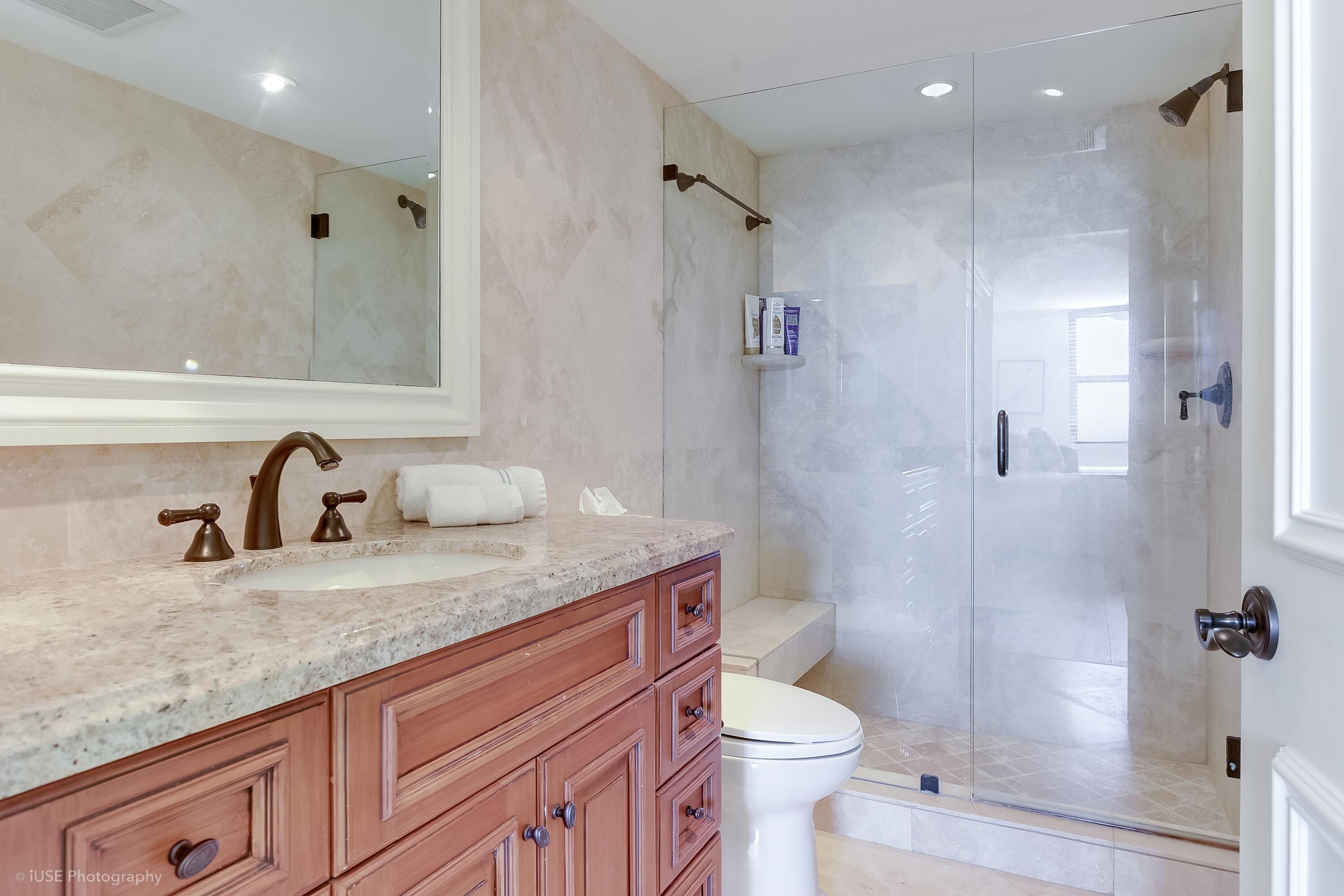 651 Okeechobee #509, West Palm Beach FL 33401