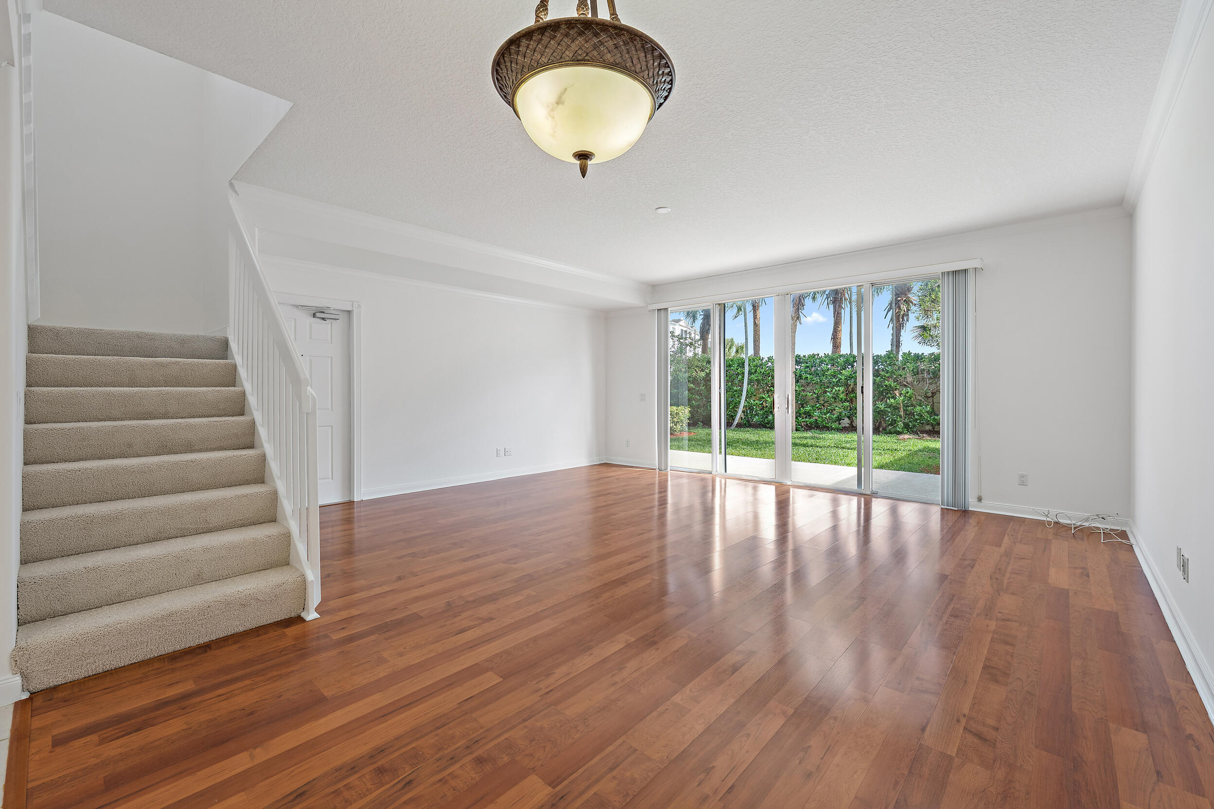 474 Capistrano, Palm Beach Gardens FL 33410
