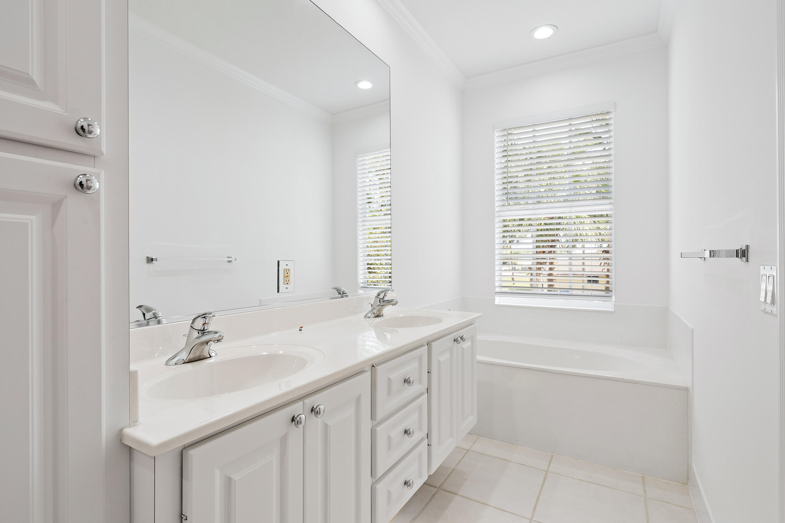 474 Capistrano, Palm Beach Gardens FL 33410