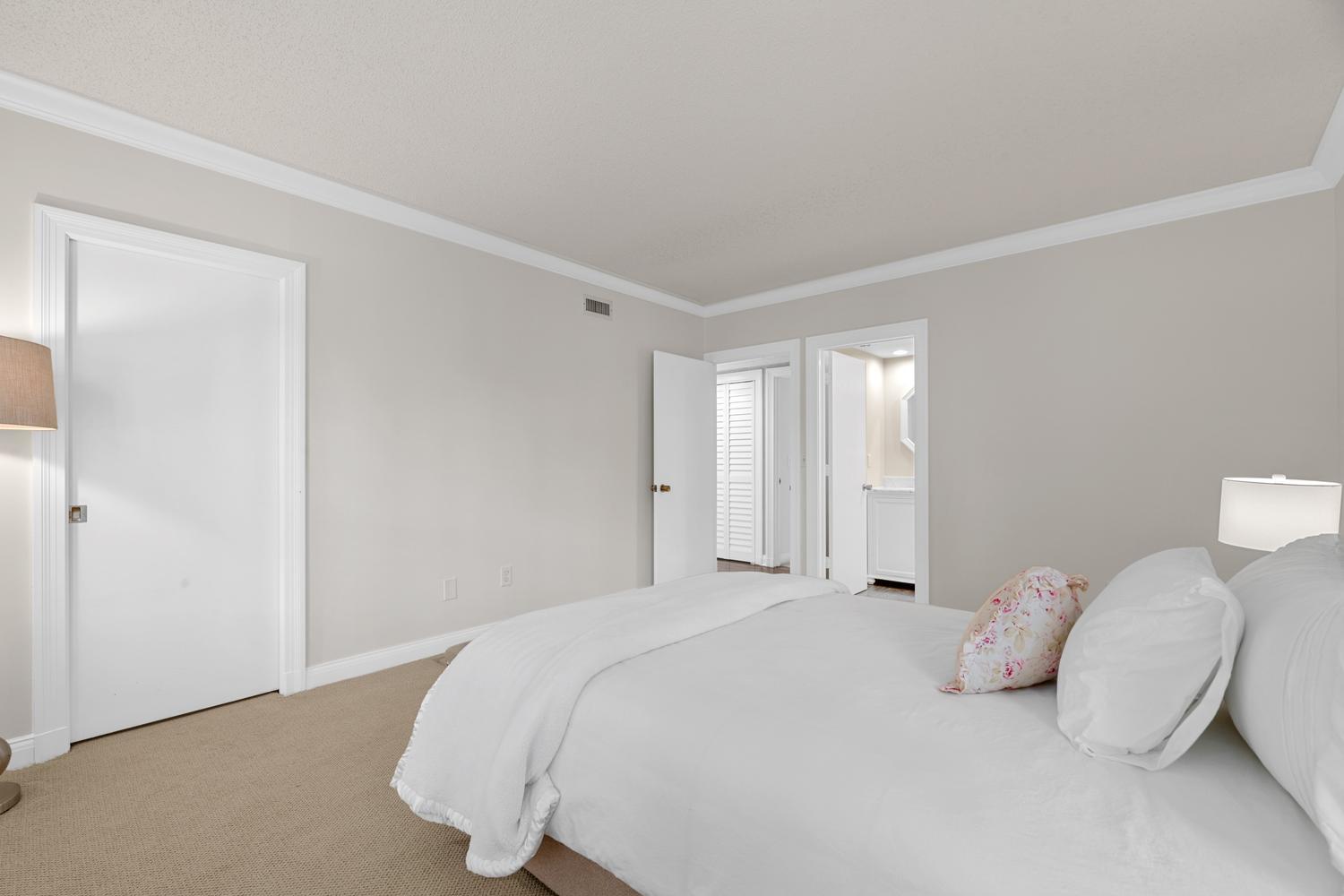13224 Polo Club #A102, Wellington FL 33414