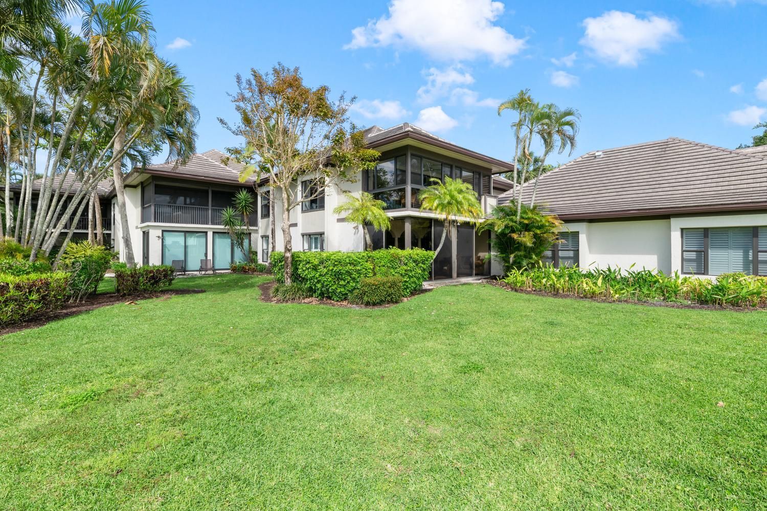13224 Polo Club #A102, Wellington FL 33414