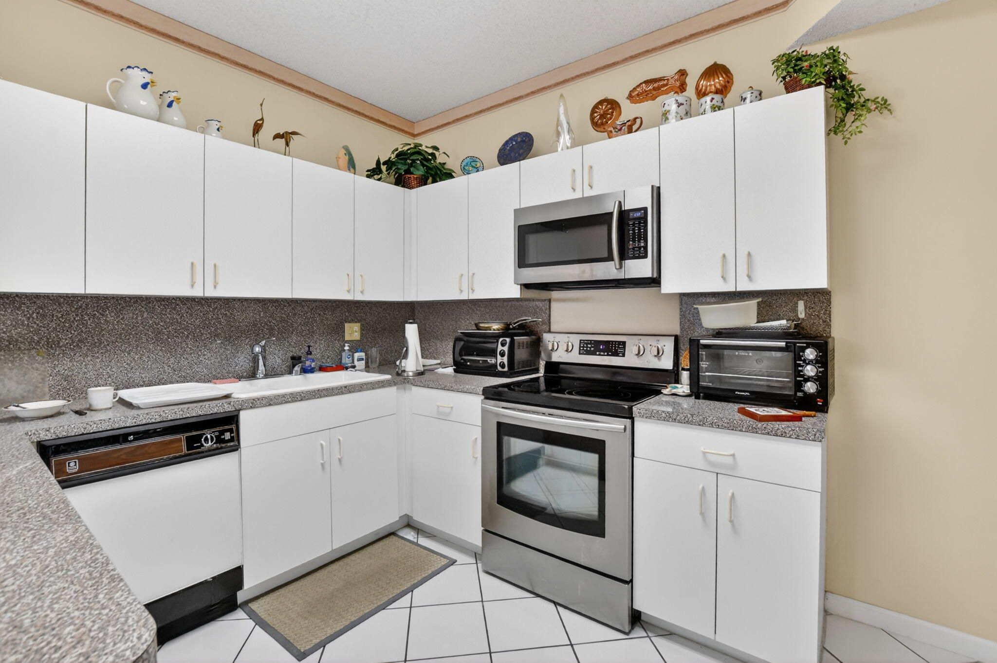 6683 Montego Bay #C, Boca Raton FL 33433