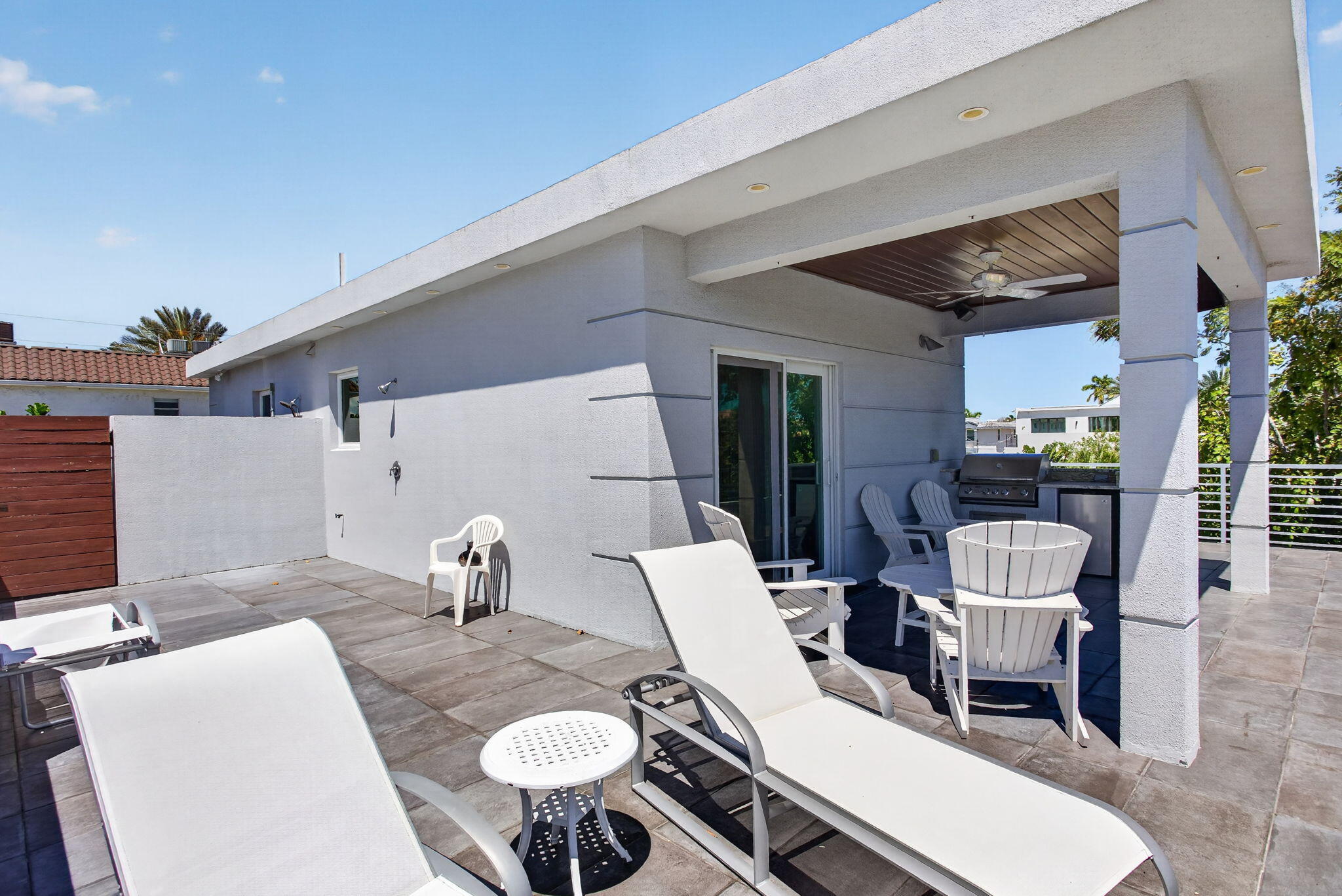 915 SE 2nd, Fort Lauderdale FL 33301