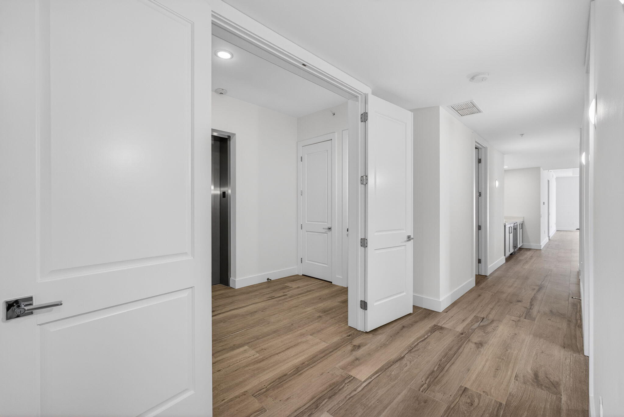 176 Lake #1-302, Palm Beach Shores FL 33404