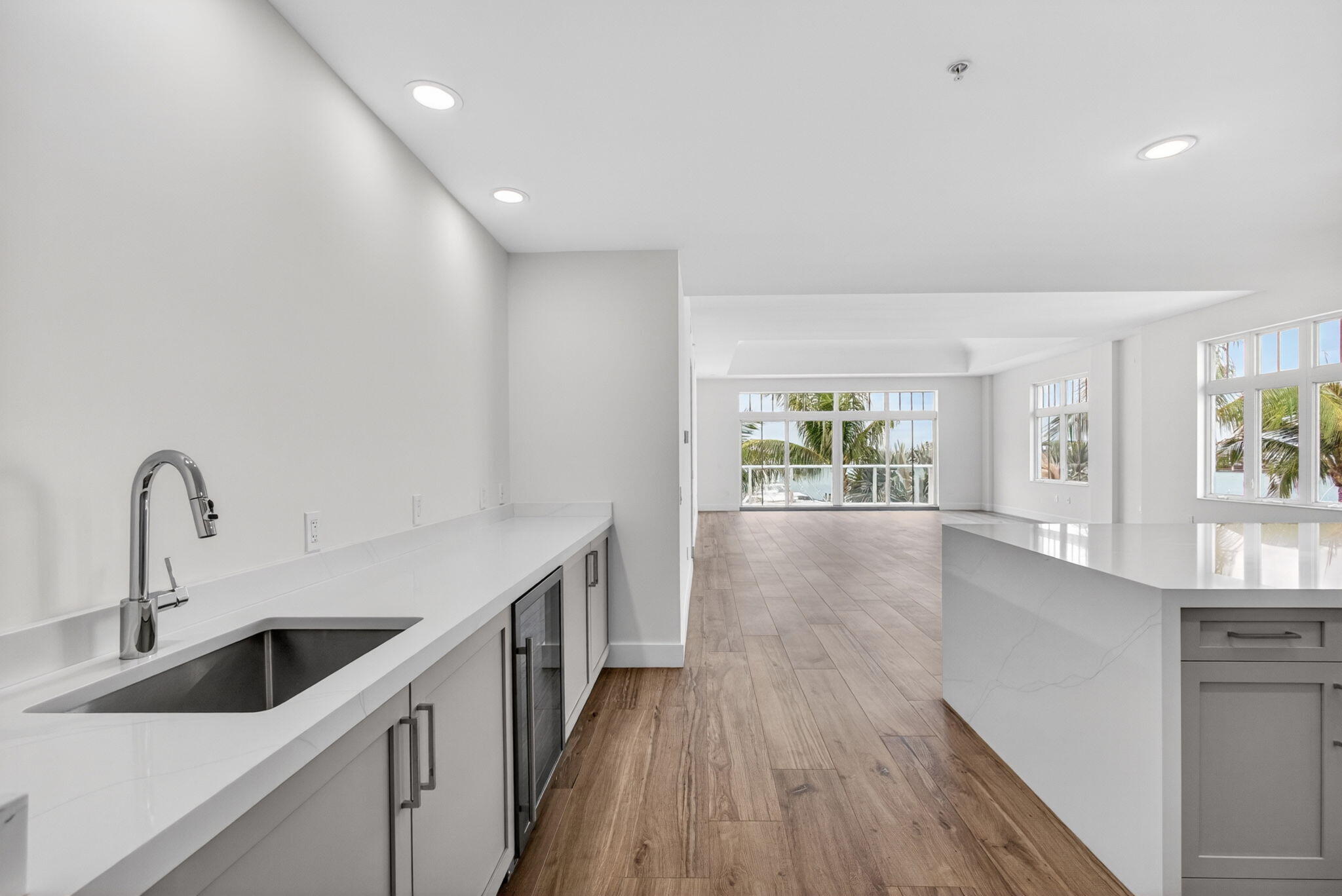 176 Lake #1-302, Palm Beach Shores FL 33404