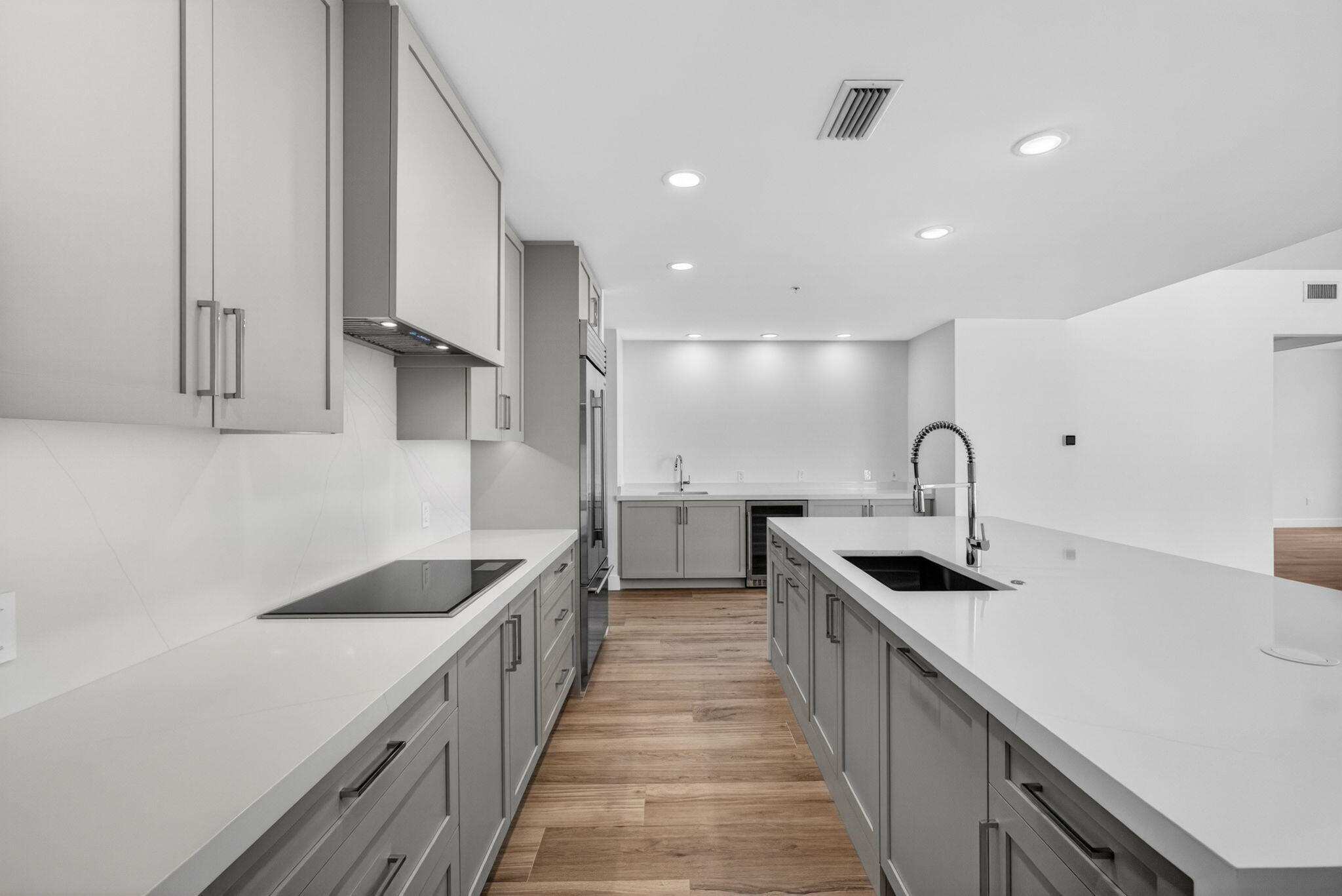 176 Lake #1-302, Palm Beach Shores FL 33404
