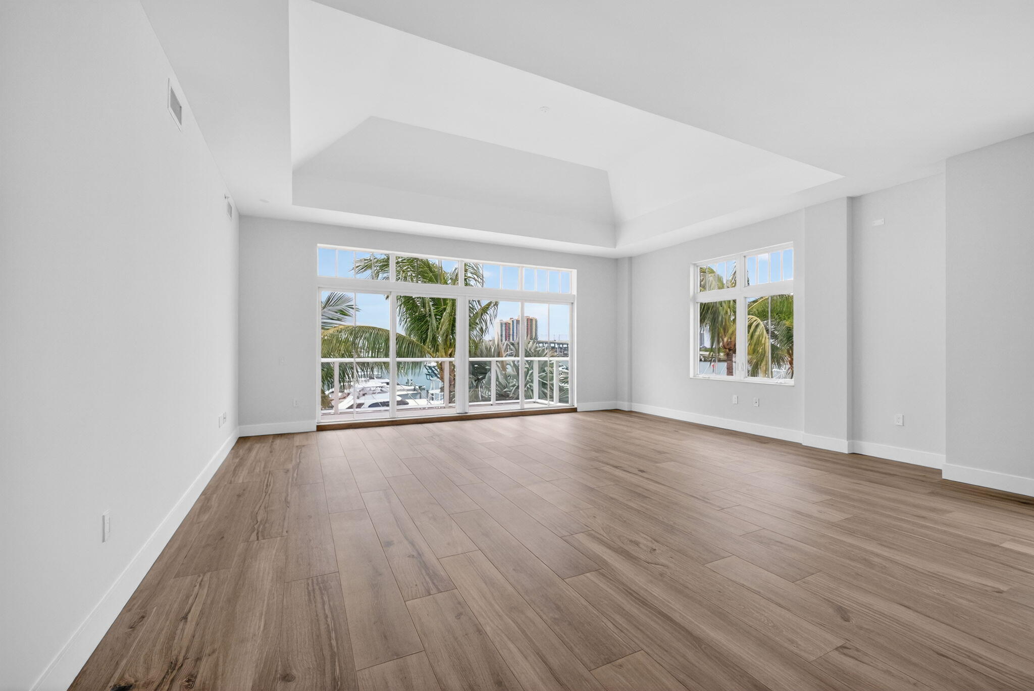176 Lake #1-302, Palm Beach Shores FL 33404