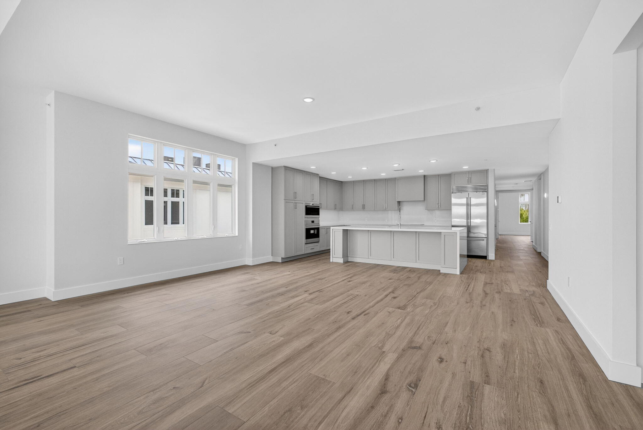 176 Lake #1-302, Palm Beach Shores FL 33404