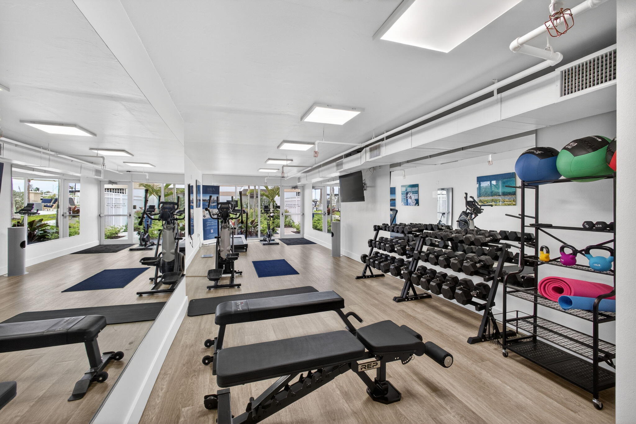 176 Lake #1-302, Palm Beach Shores FL 33404