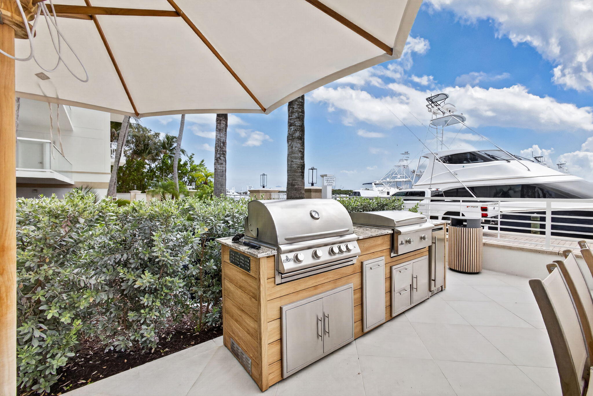 176 Lake #1-302, Palm Beach Shores FL 33404