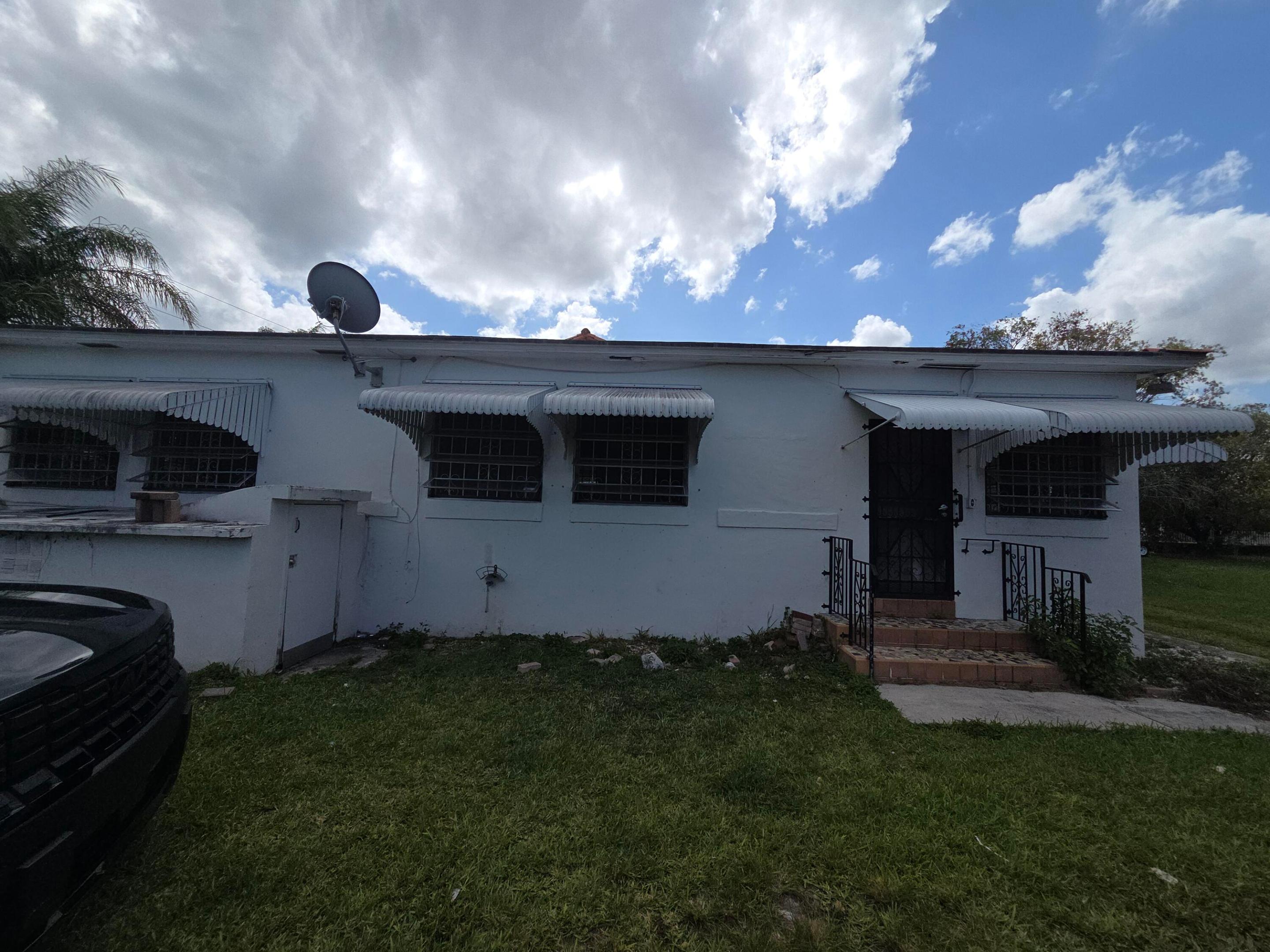 145 SW 3rd, Florida City FL 33034