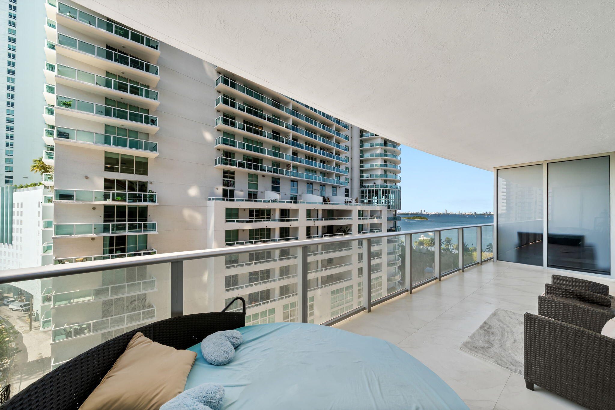488 NE 18th #905, Miami FL 33132