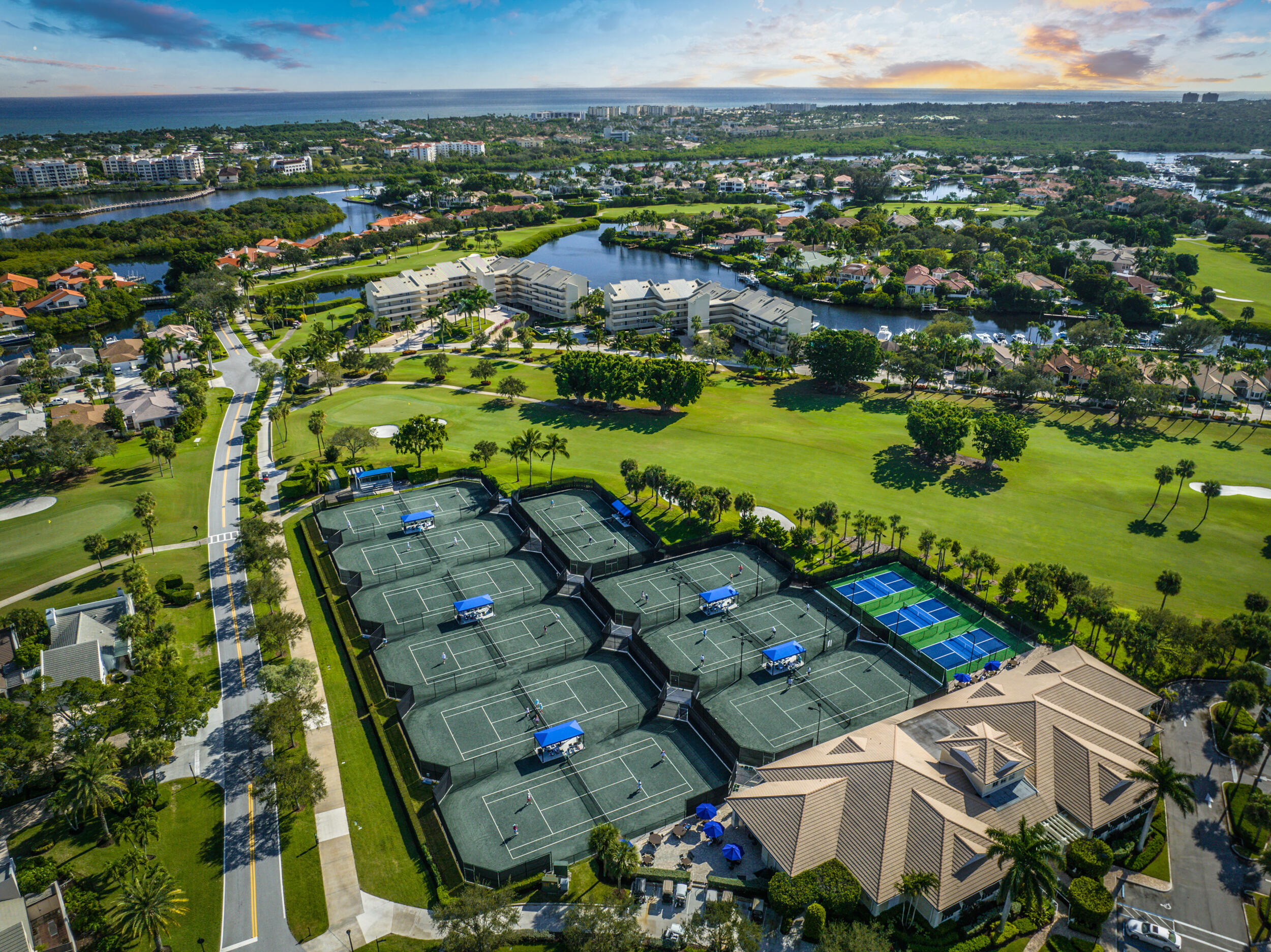 16910 Bay #E204, Jupiter FL 33477