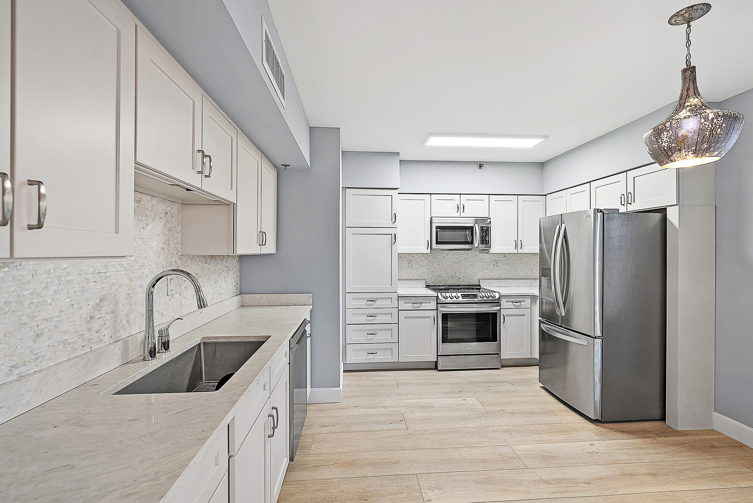 16910 Bay #E204, Jupiter FL 33477