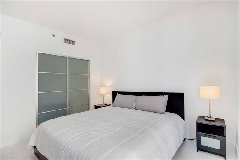 1050 Brickell #3222, Miami FL 33131