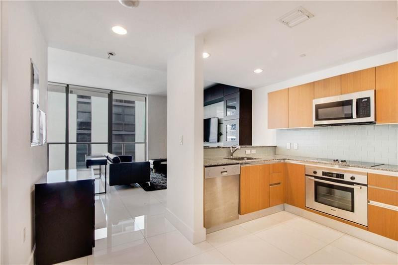 1050 Brickell #3222, Miami FL 33131