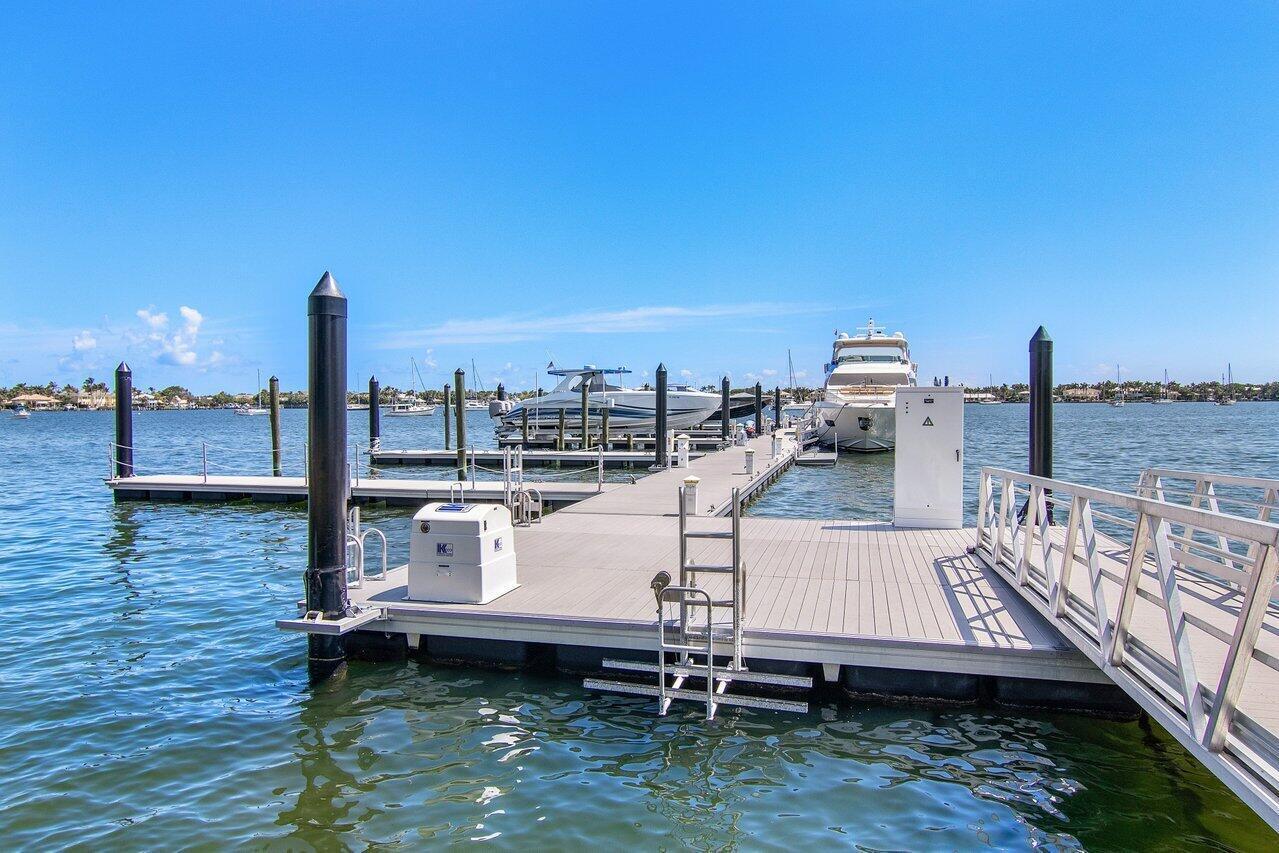 3 Water Club #401, North Palm Beach FL 33408