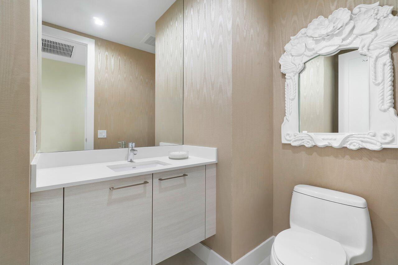 3 Water Club #401, North Palm Beach FL 33408