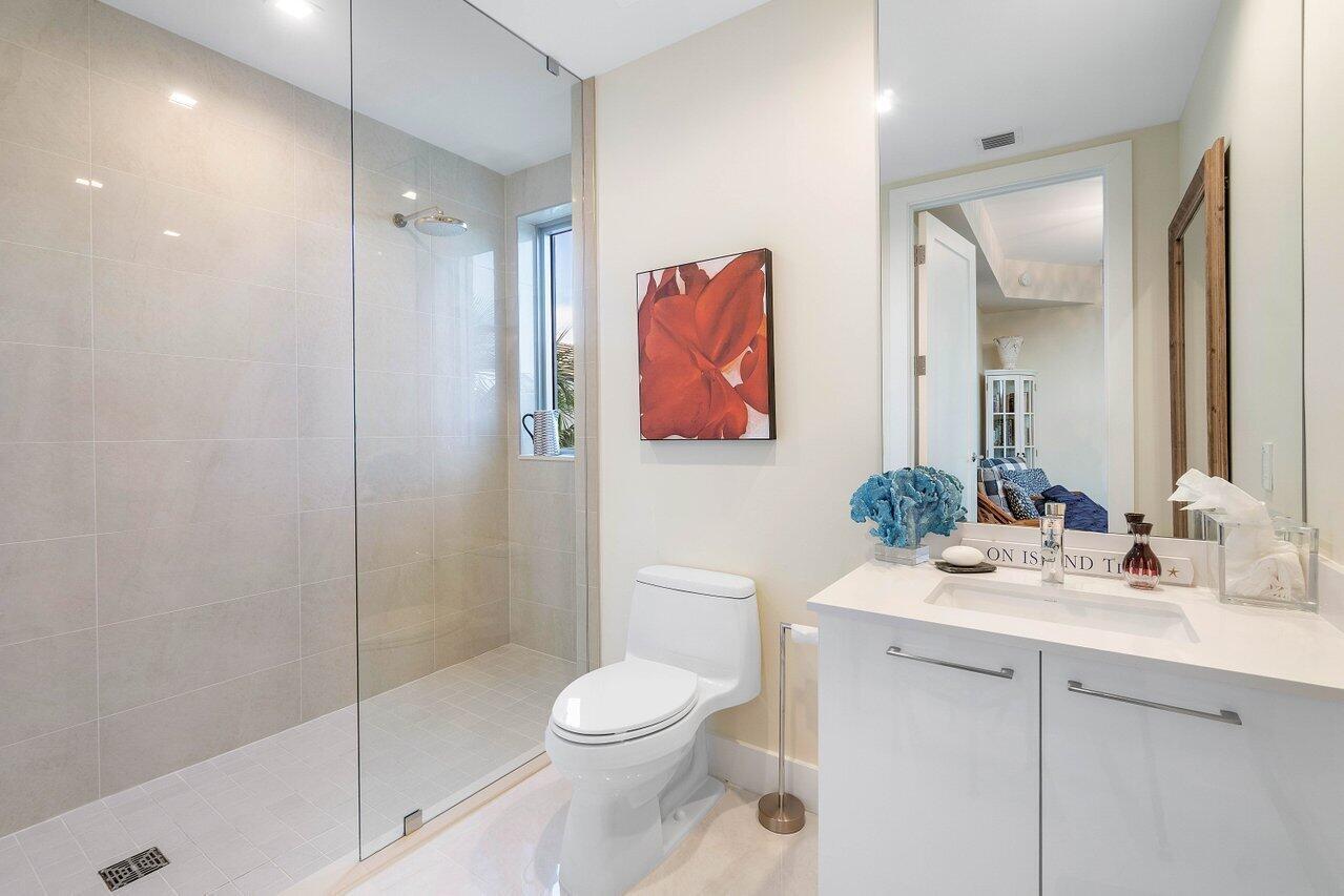 3 Water Club #401, North Palm Beach FL 33408