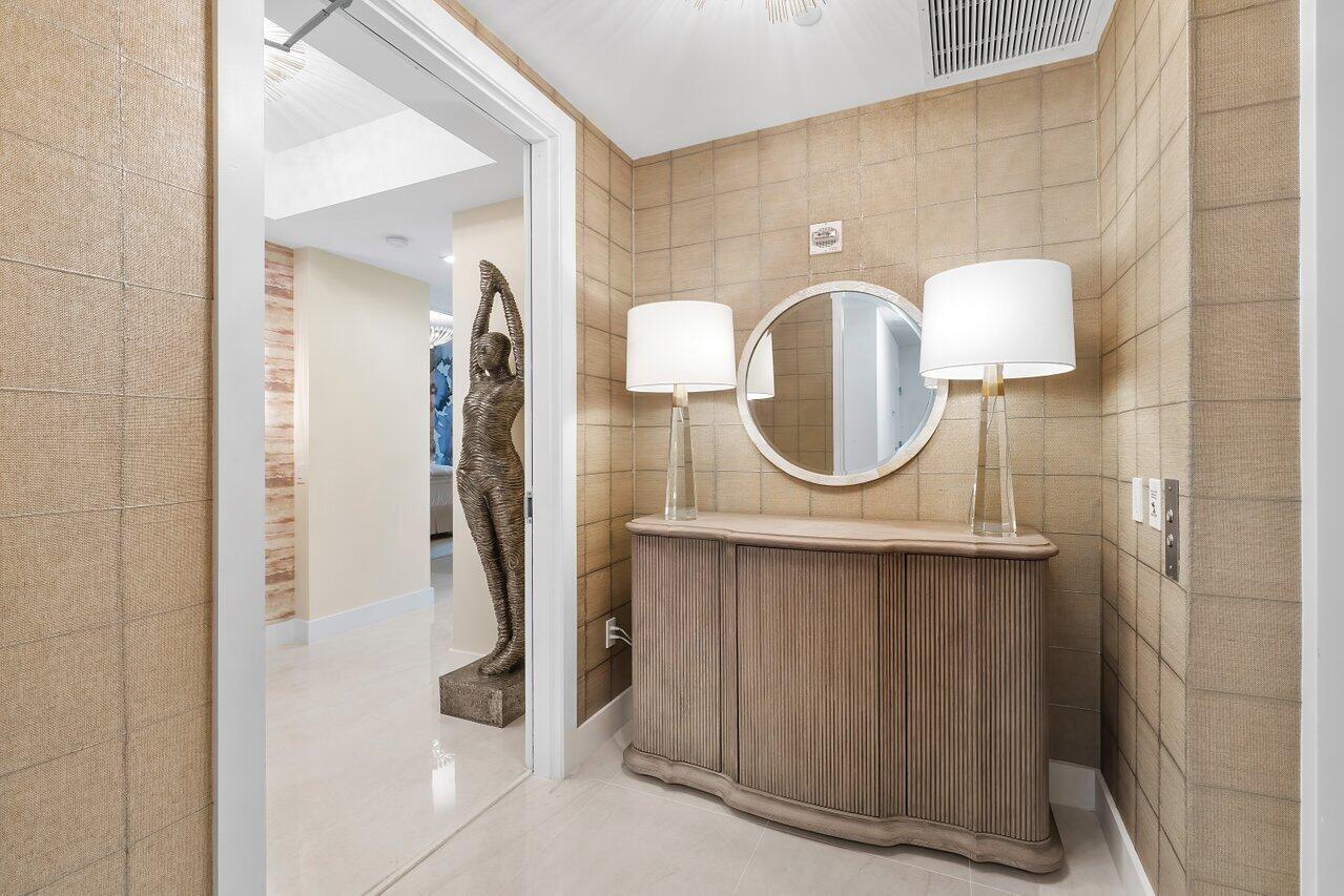 3 Water Club #401, North Palm Beach FL 33408